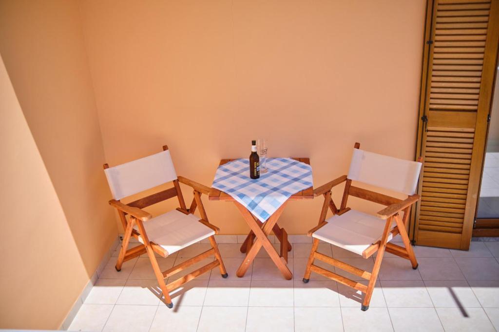Houmis Apts & Guest house Agios Georgios Pagon