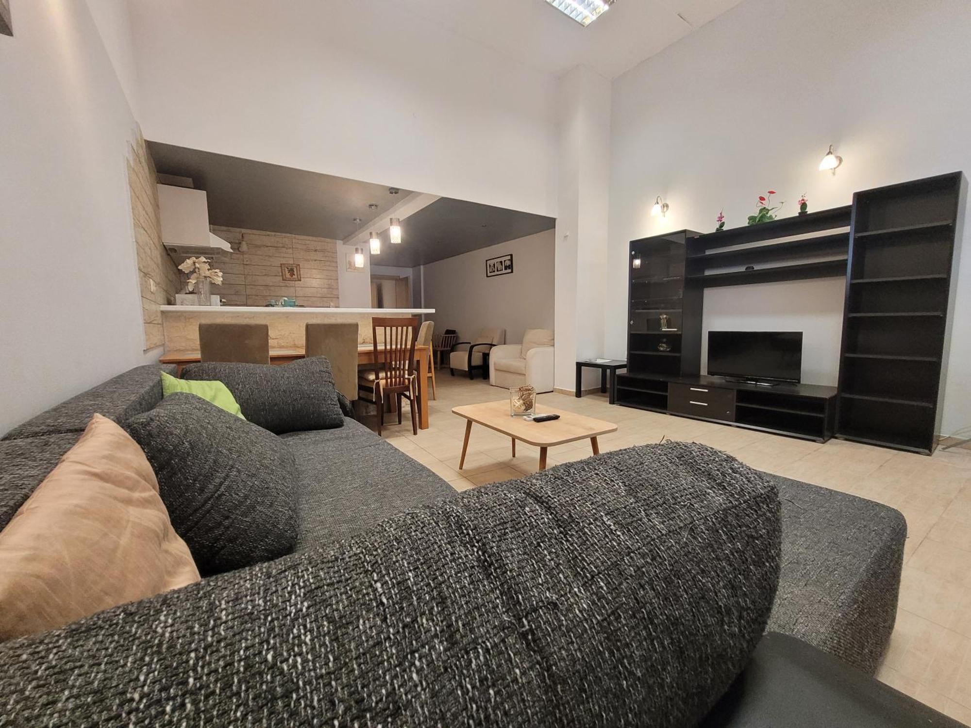 Apartment Center *