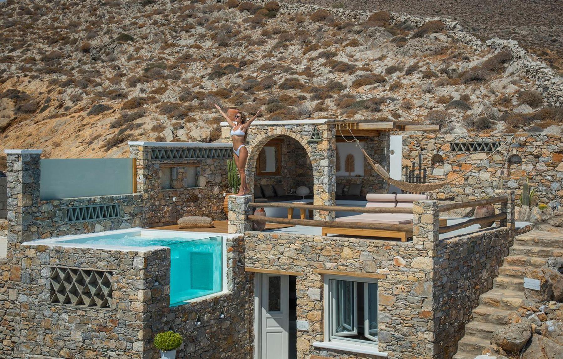 Onar & Villa *