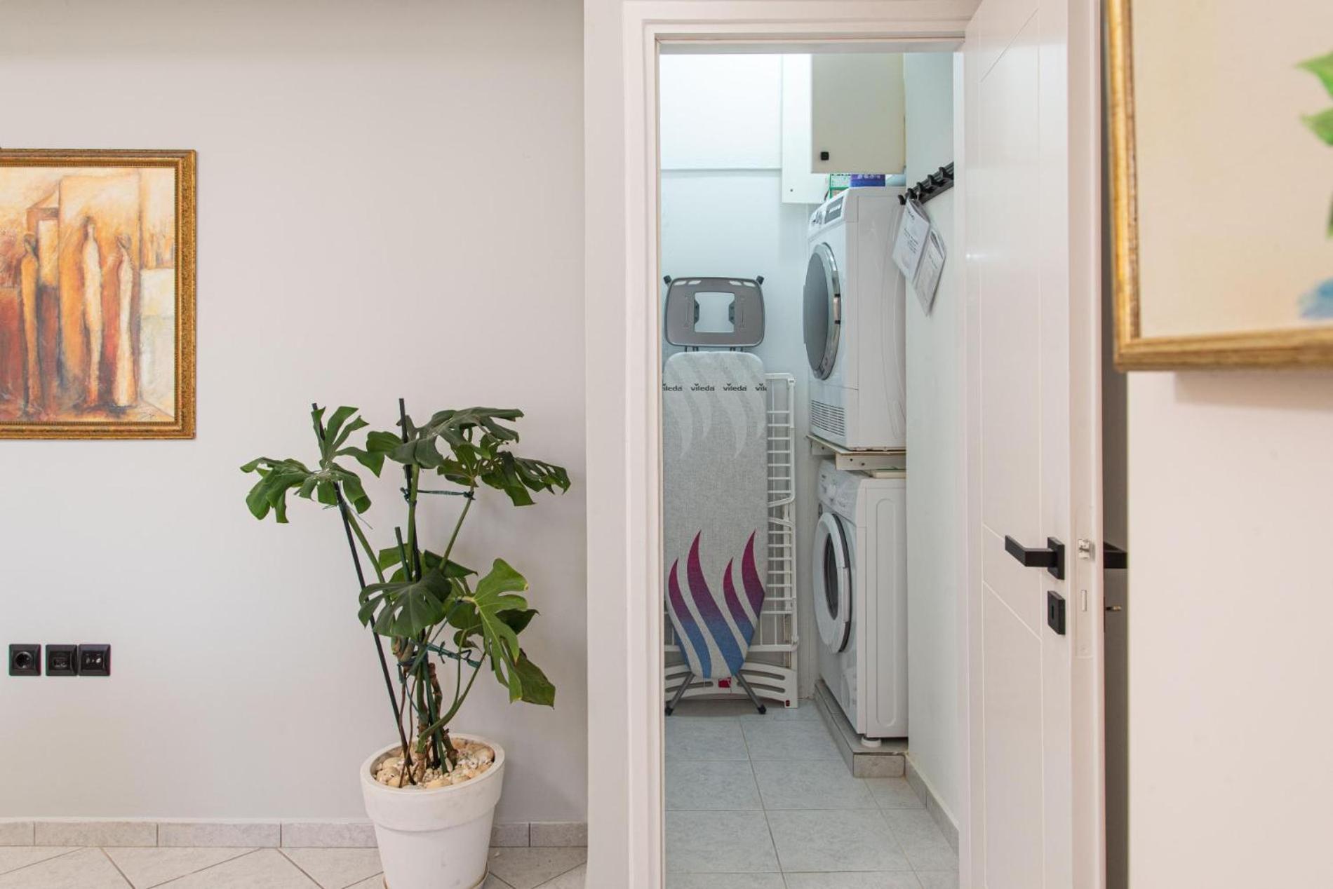 Sky 7 View Apartment Heraklion (Crete)