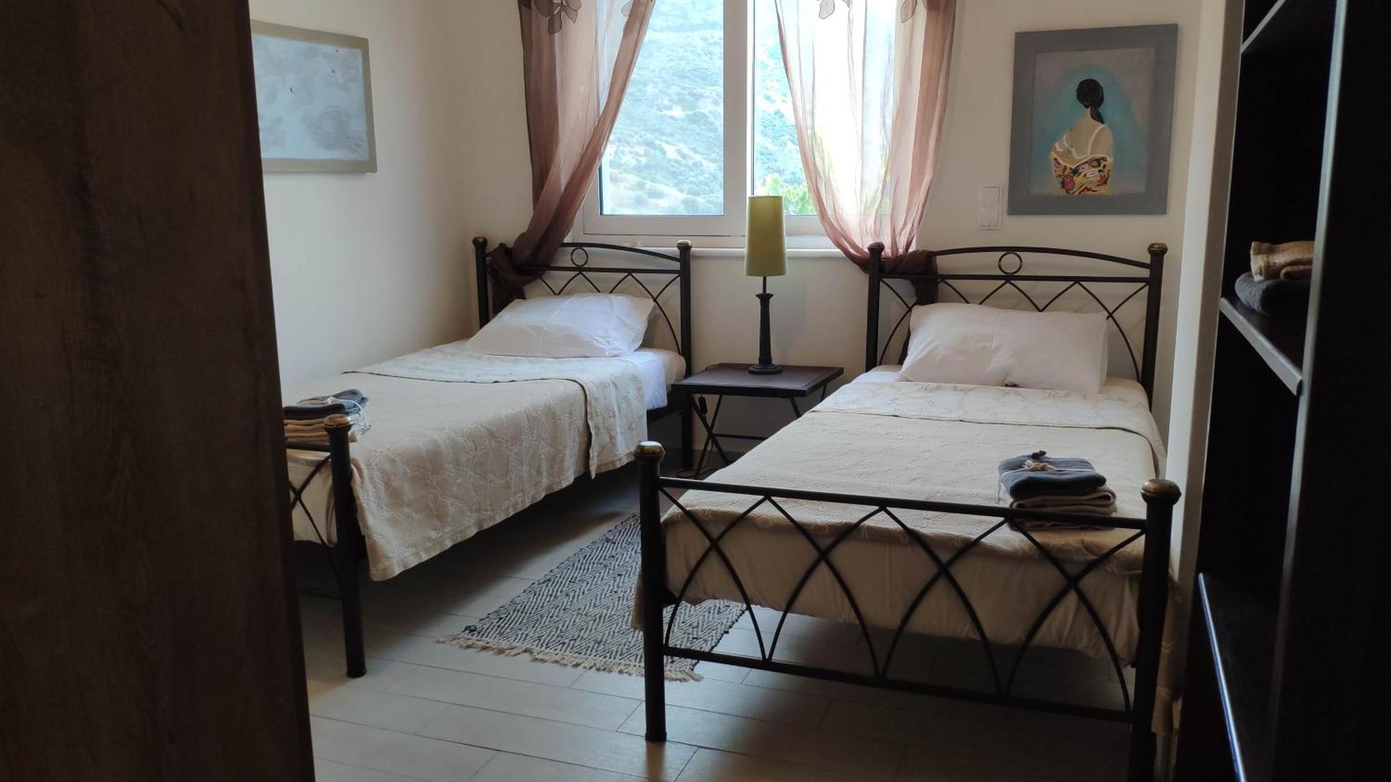 Apartment With Aegean Views