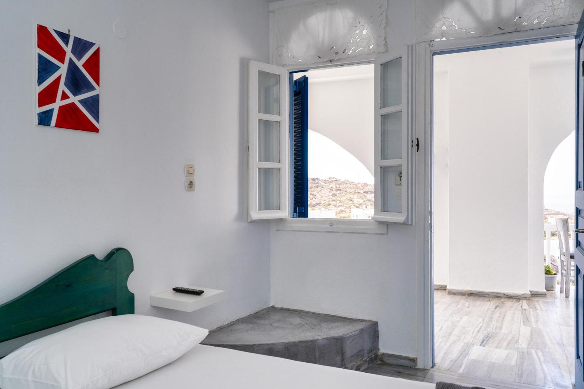 Palm Hostel *