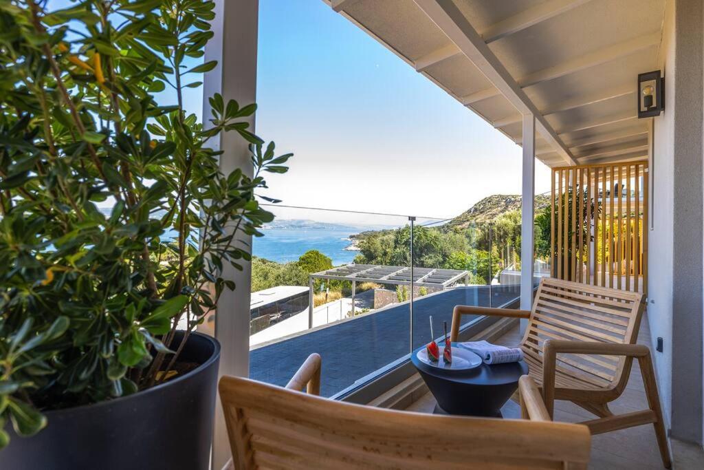 Thalassa View Apartment *