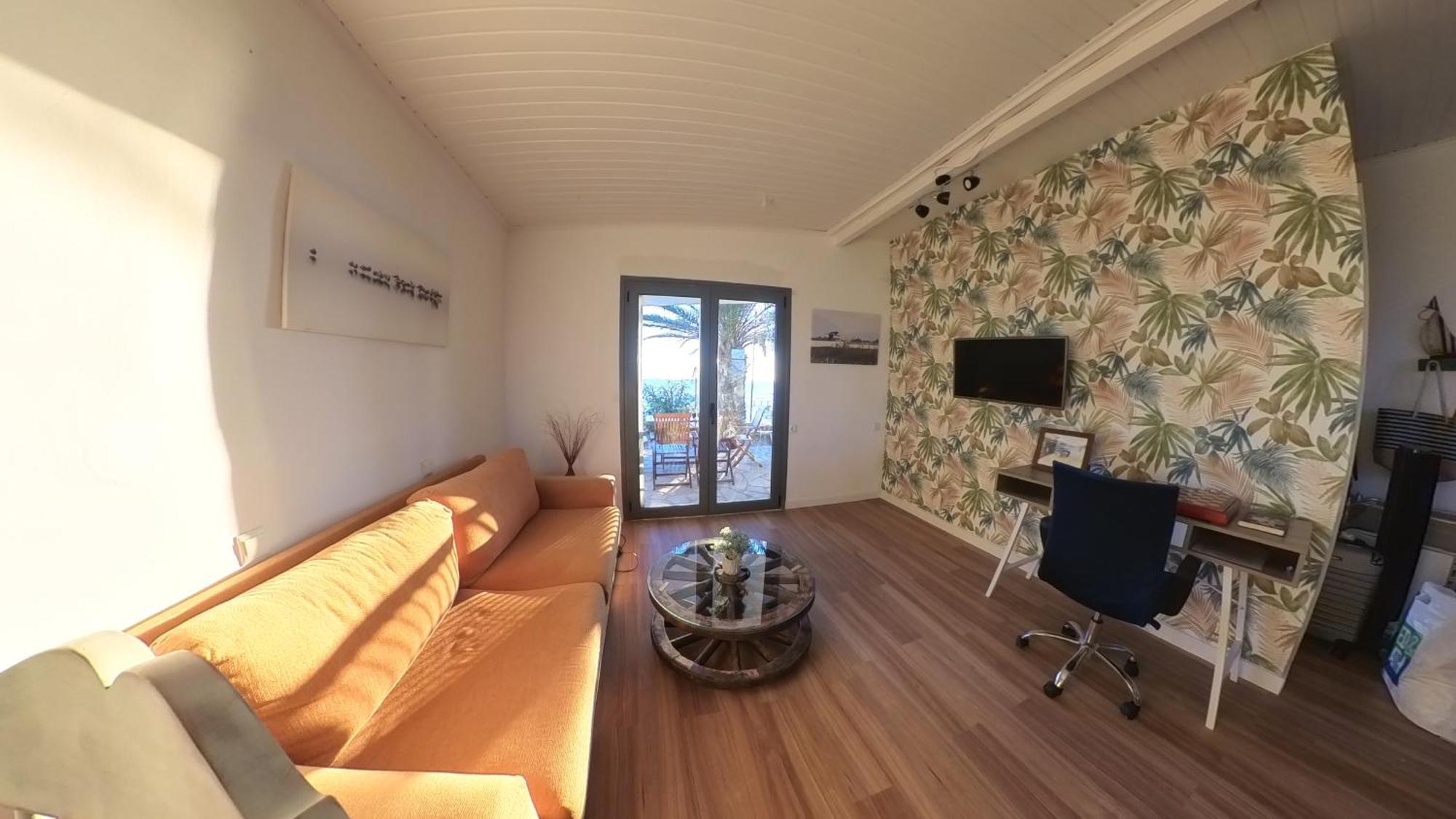 Holiday home Beachfront 2br Garden Bbq Seaview Quietretreat Missolonghi