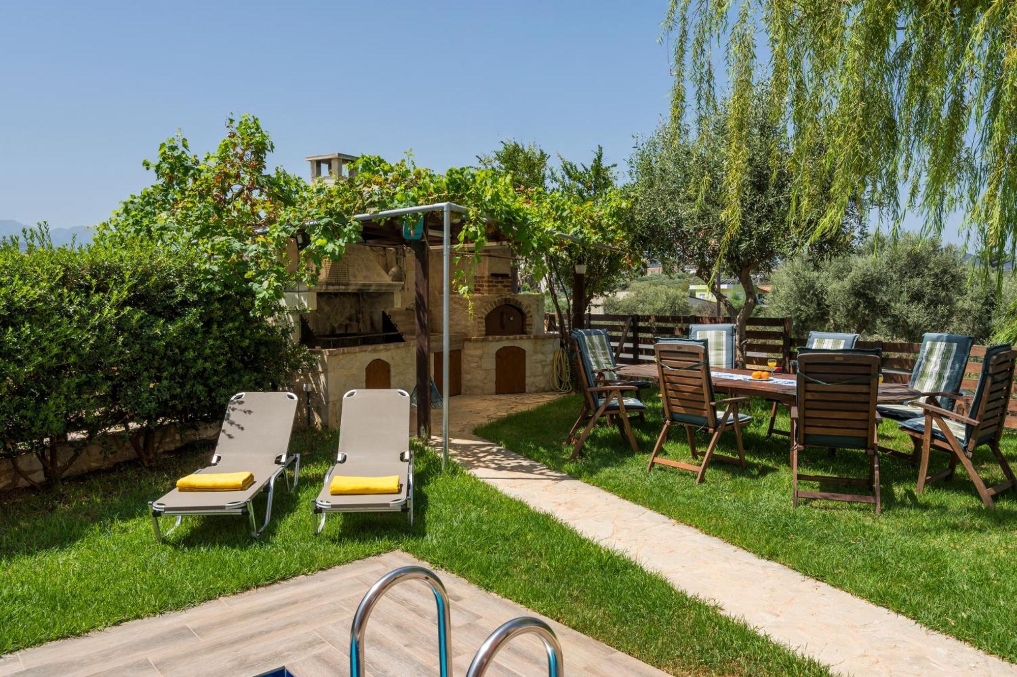 Anna Boutique Villa *