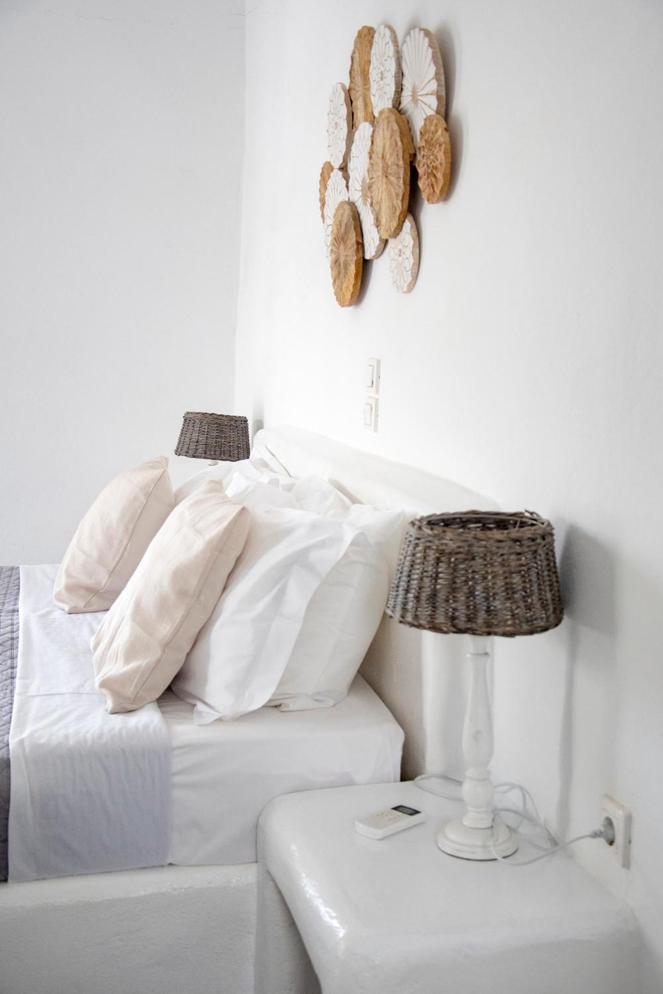 Anemoi Aparthotel 4*