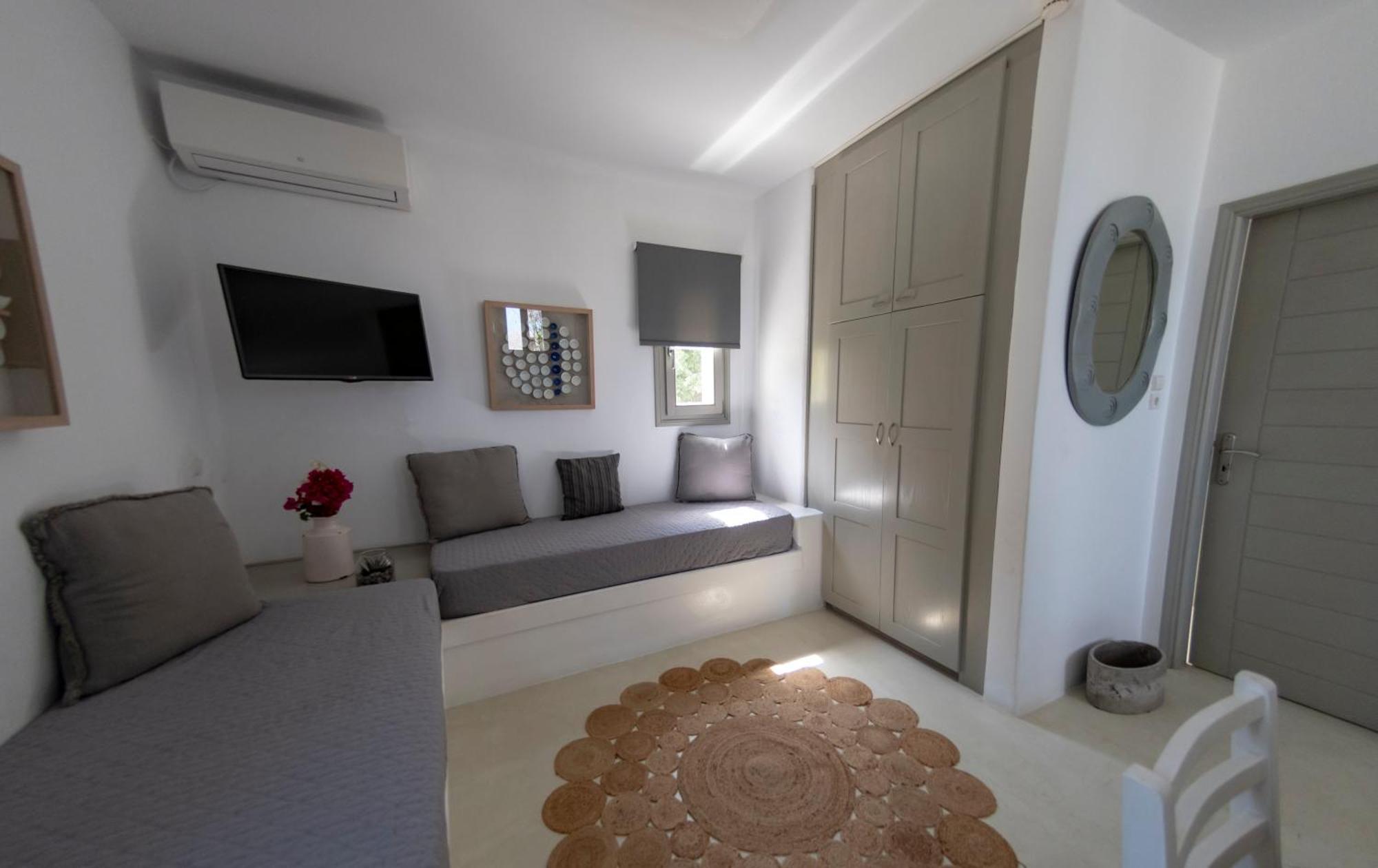 Aparthotel Anemoi Naousa (Paros)