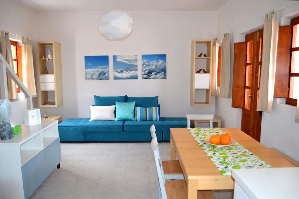 Cactus Hideaway With Sea Views * Imerovigli (Santorini)
