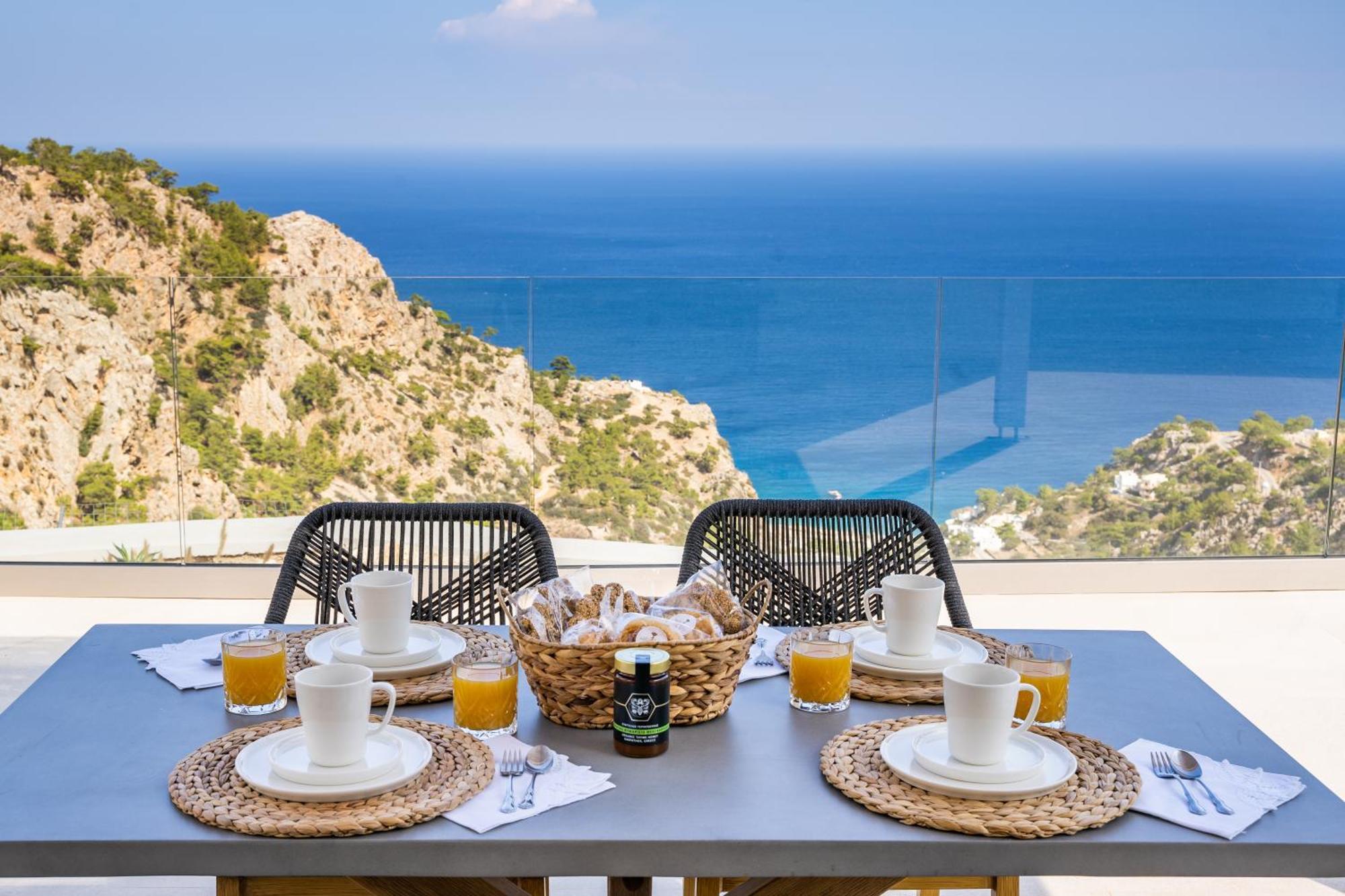 Mertelia Luxury Villa Kyra Panagia