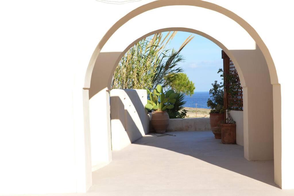 Cactus Hideaway With Sea Views * Imerovigli (Santorini)
