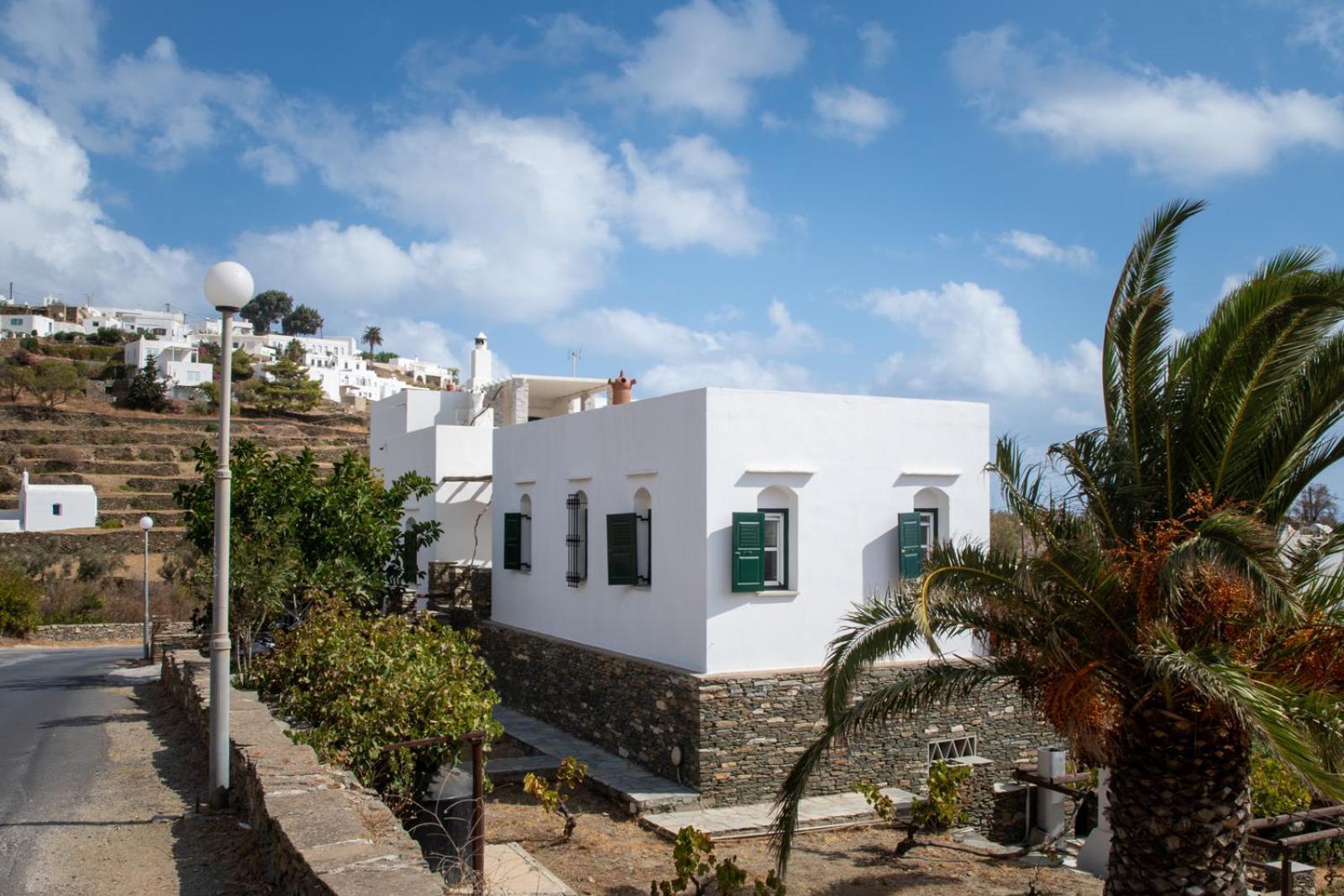 Apollon-artemis Apartment *