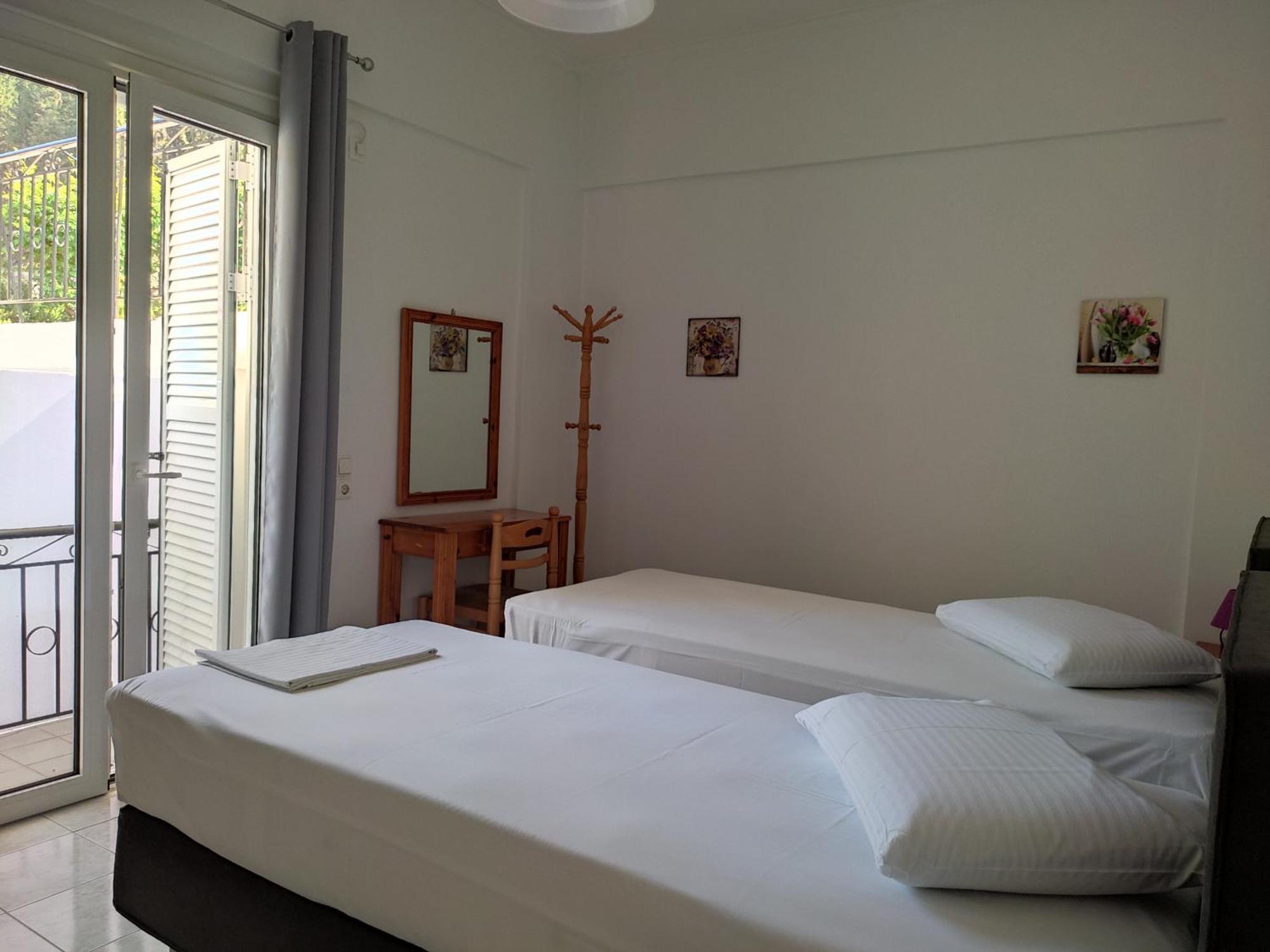 Korakias Seaview Holiday home *