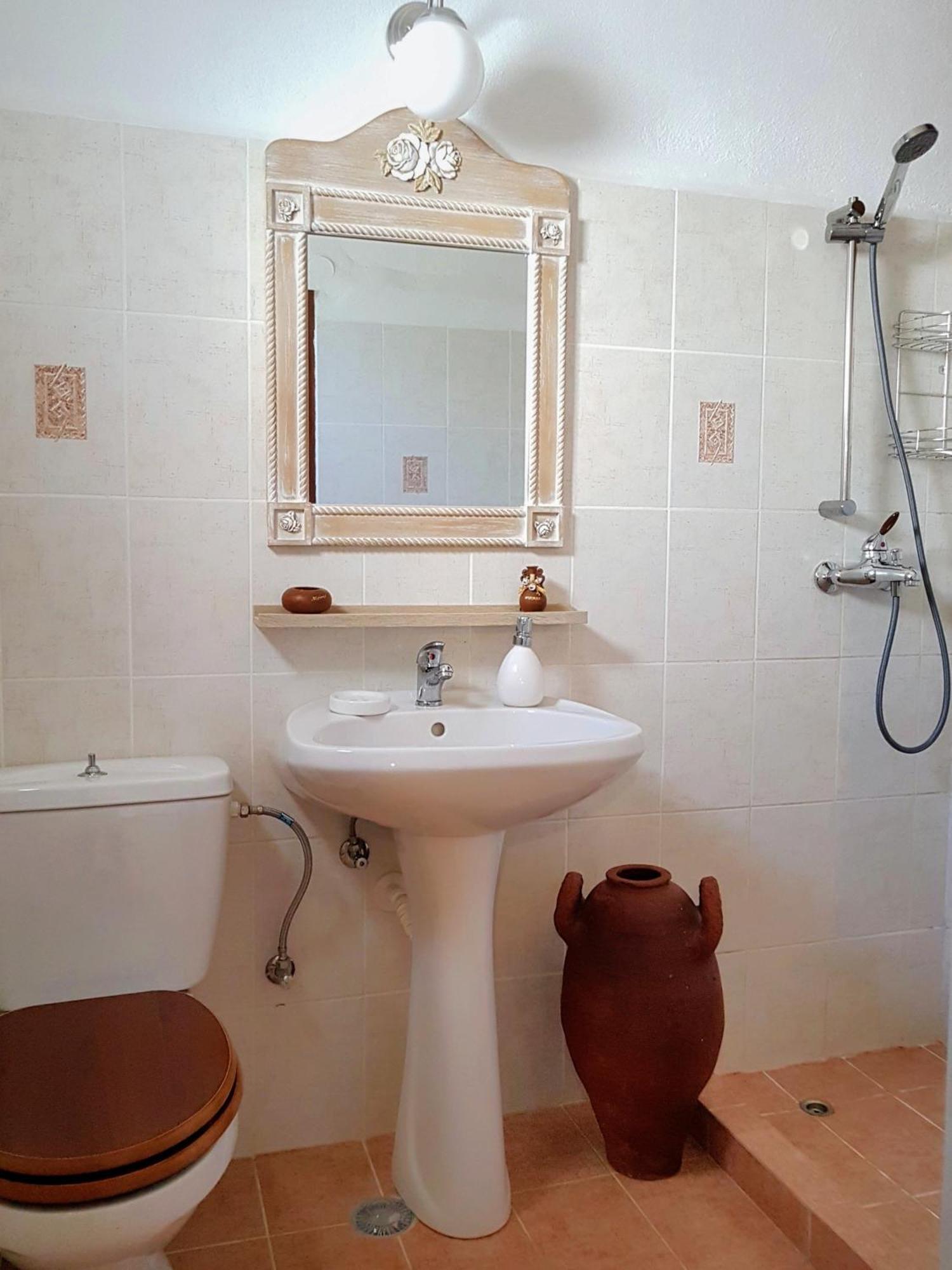 «astrofeggia» A Private Stone House Nature-seaview Holiday home Mandraki (Nisyros)