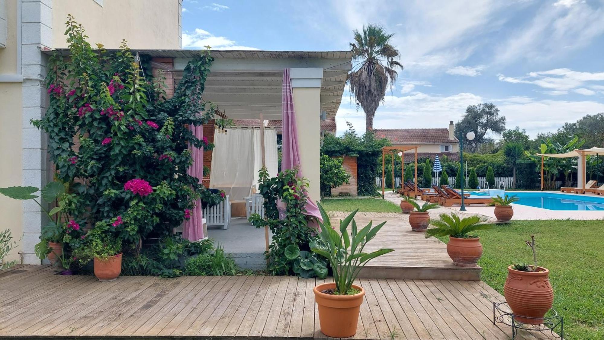 Aparthotel Amelia's Garden I *