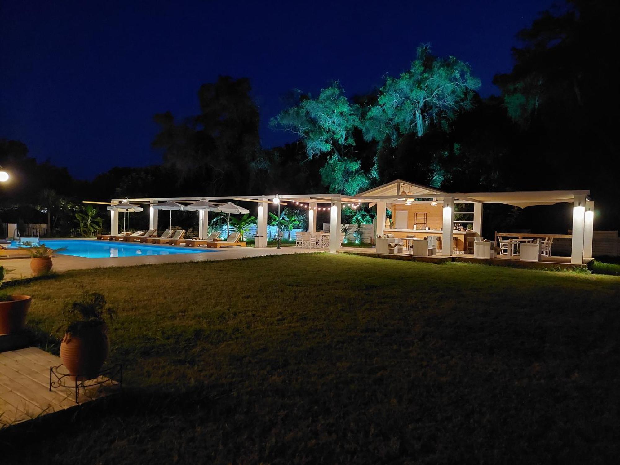 Amelia's Garden I * Kavos