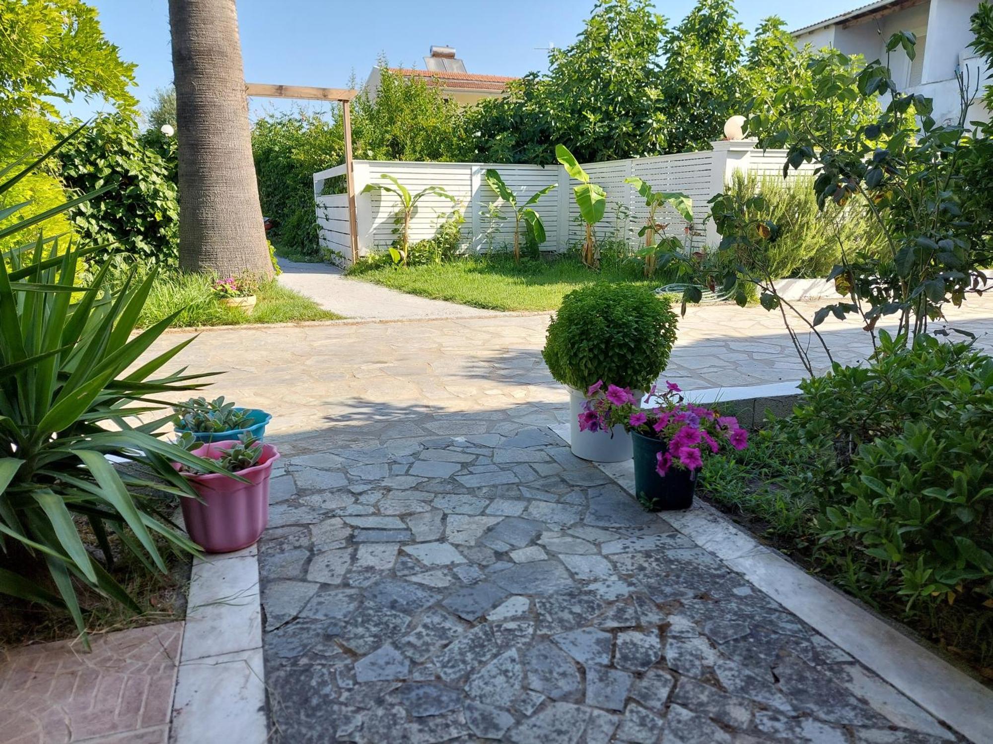 Aparthotel Amelia's Garden I