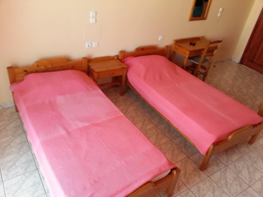 Aparthotel Studio Thodorou Agia Marina (Crete)