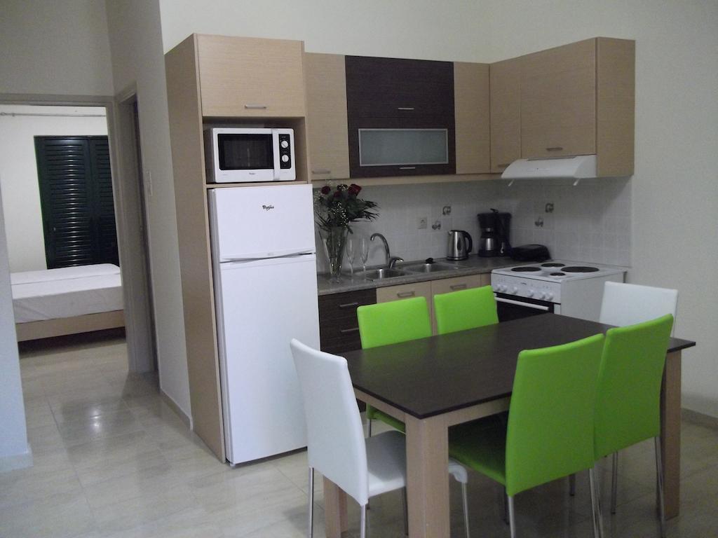 Kritamos Beach Apartment Frangocastelo