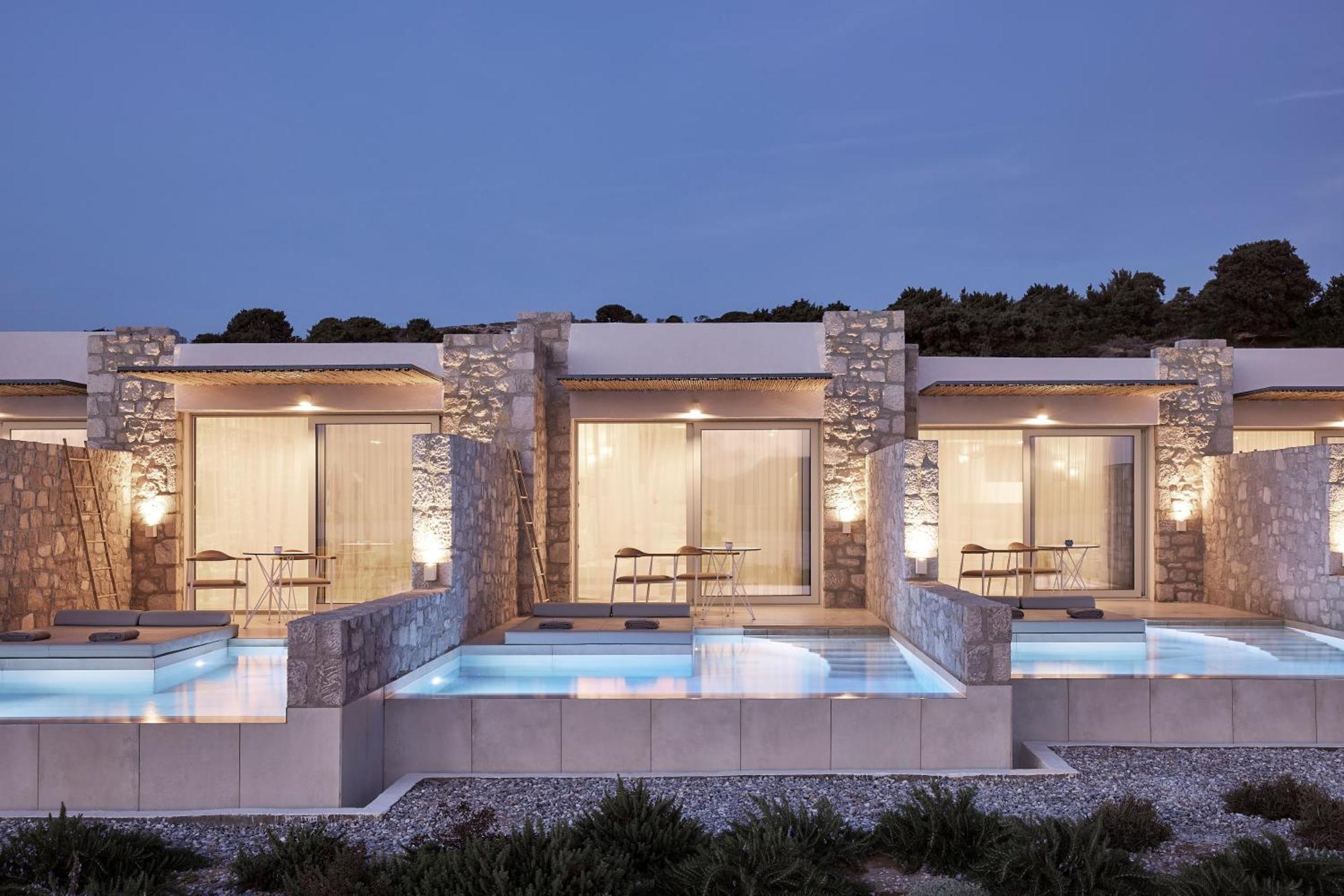 Civitas Milos Hotel
