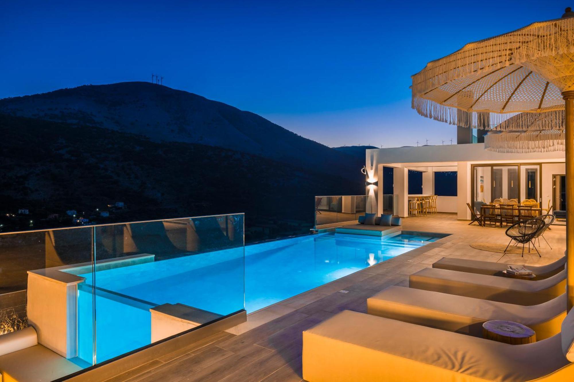 Villa Kefalonia Grande Mansion *