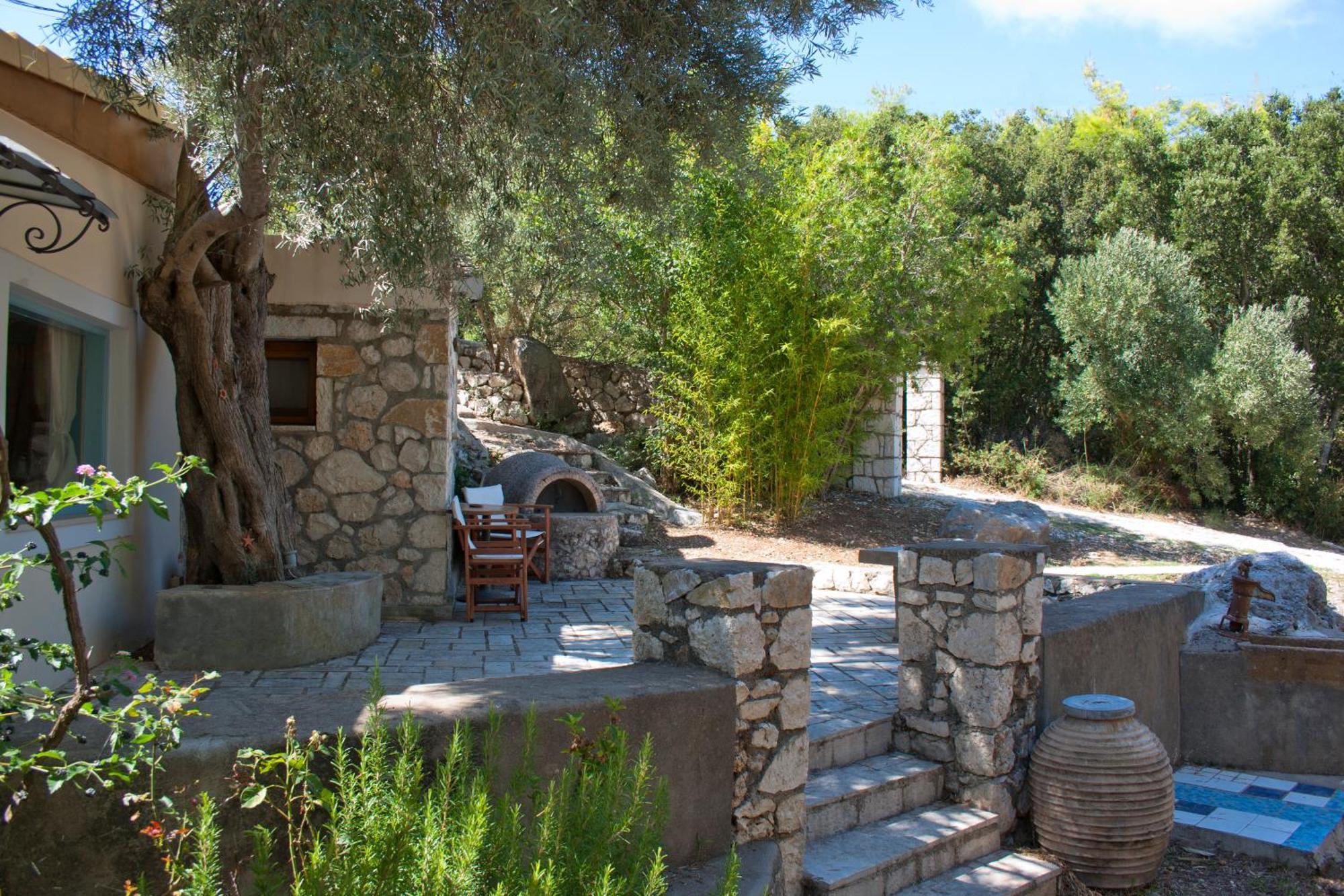 Olive Grove - Excellent View *