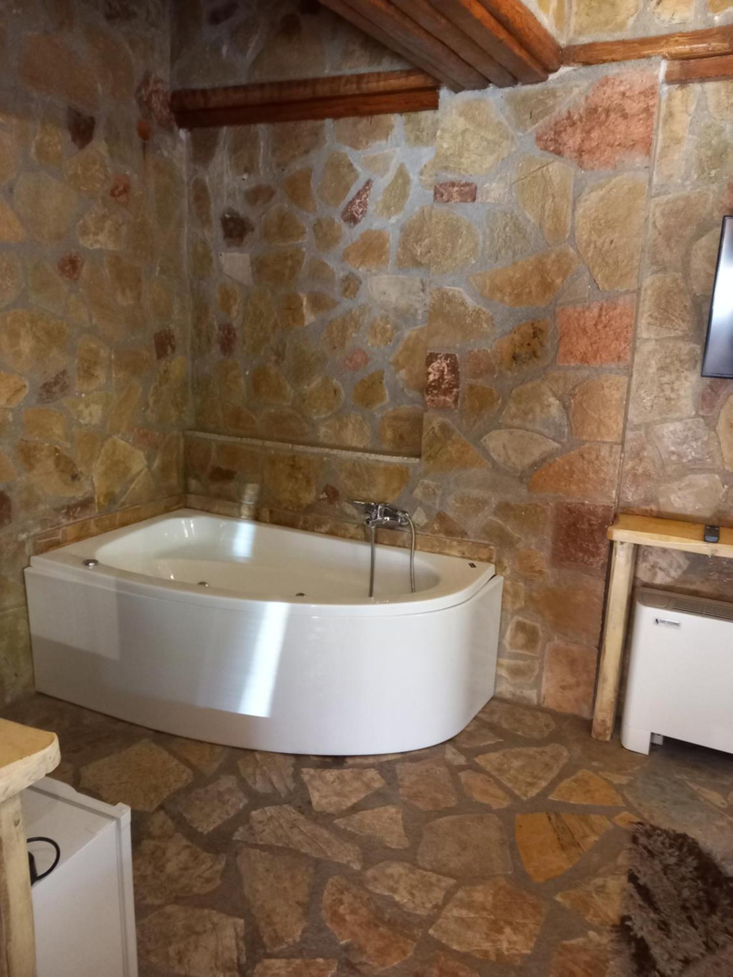 Eco Oneiro Aparthotel