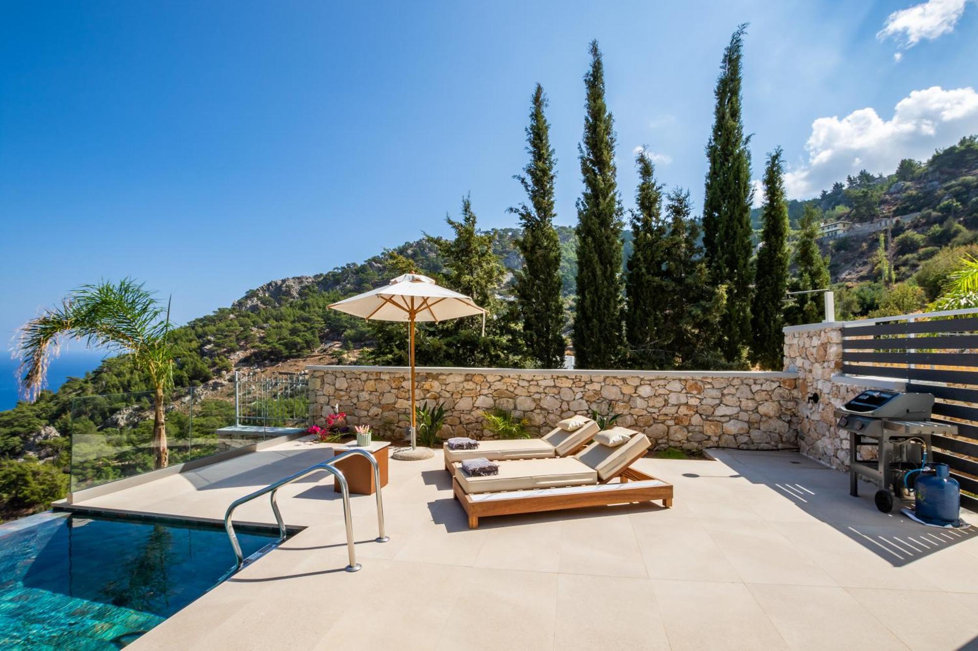 Mertelia Luxury *