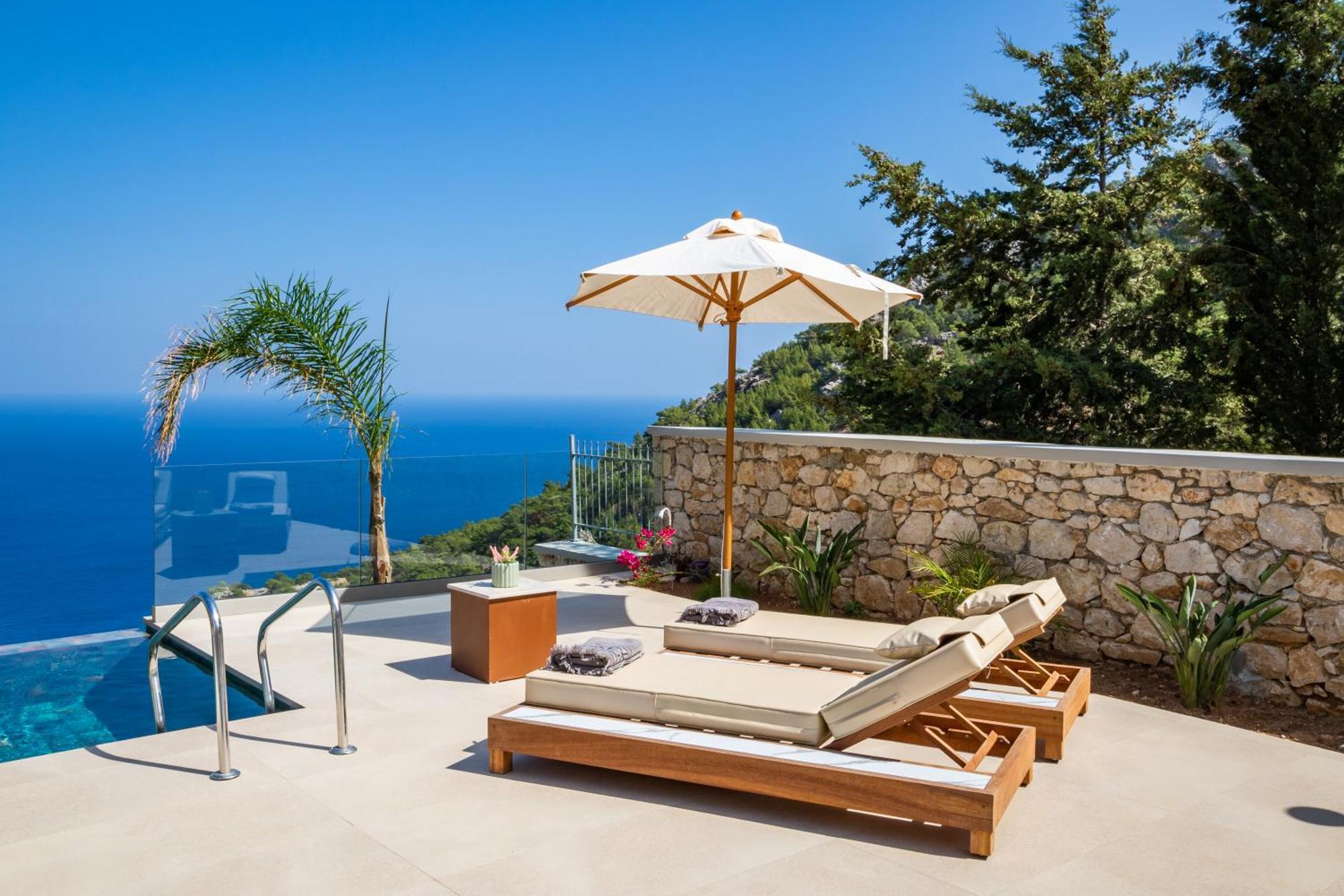 Mertelia Luxury *