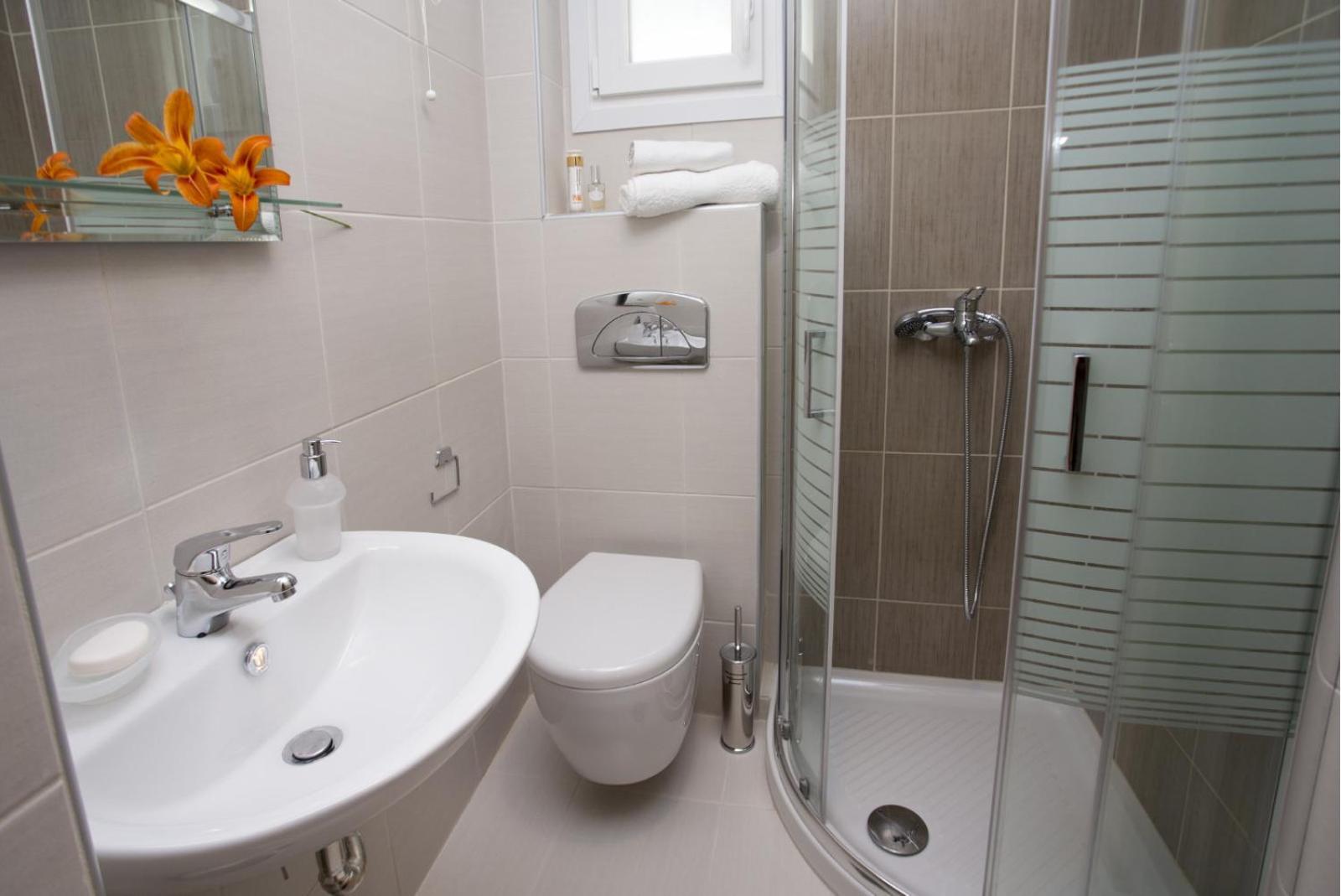 Aparthotel Sirines Complex 2*