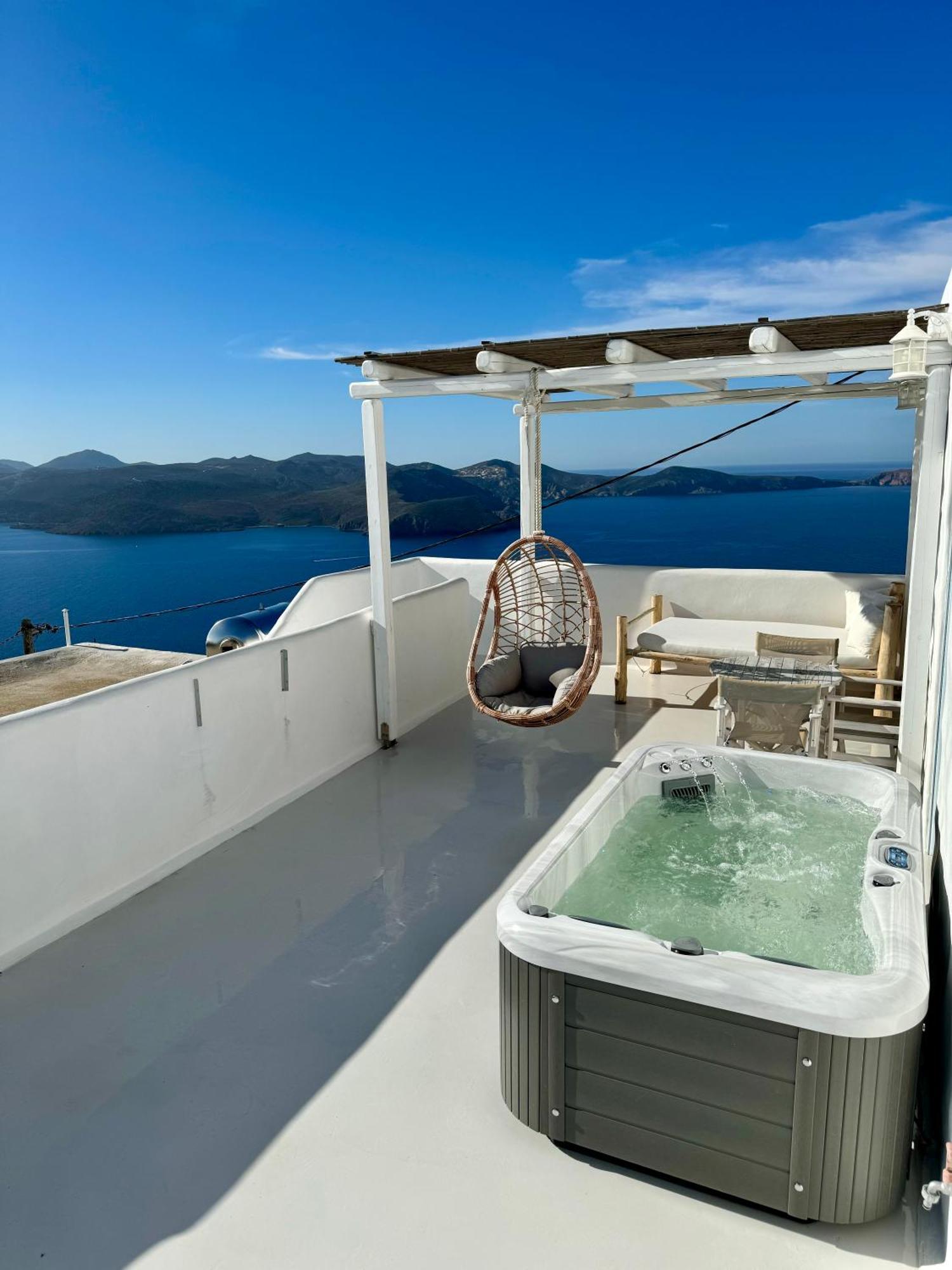 Holiday home Plaka Suites *