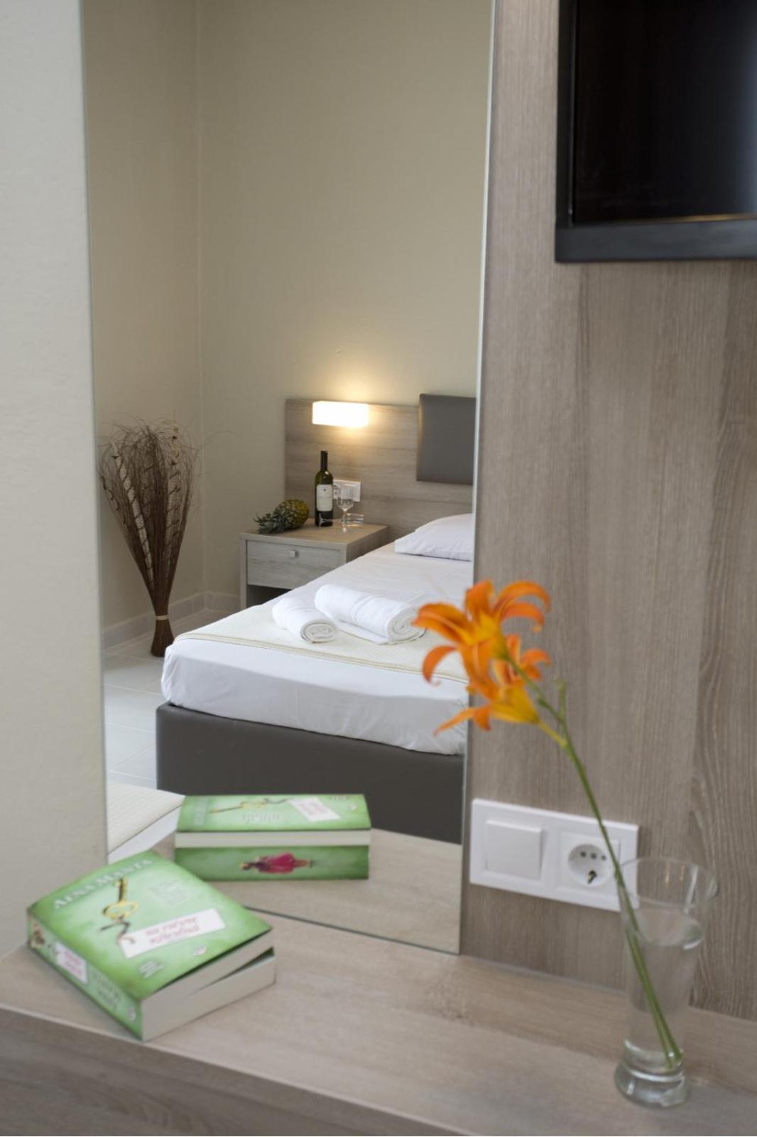 Sirines Complex Aparthotel