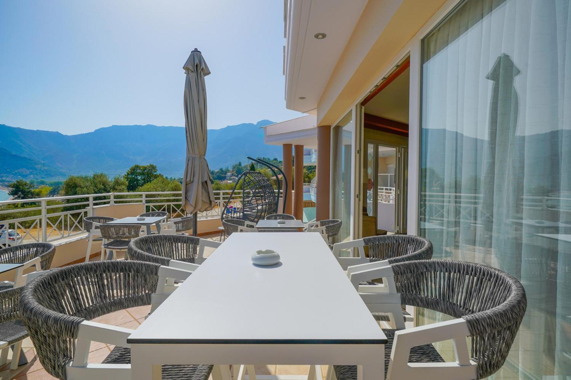Sunny Thassos Hotel 2*