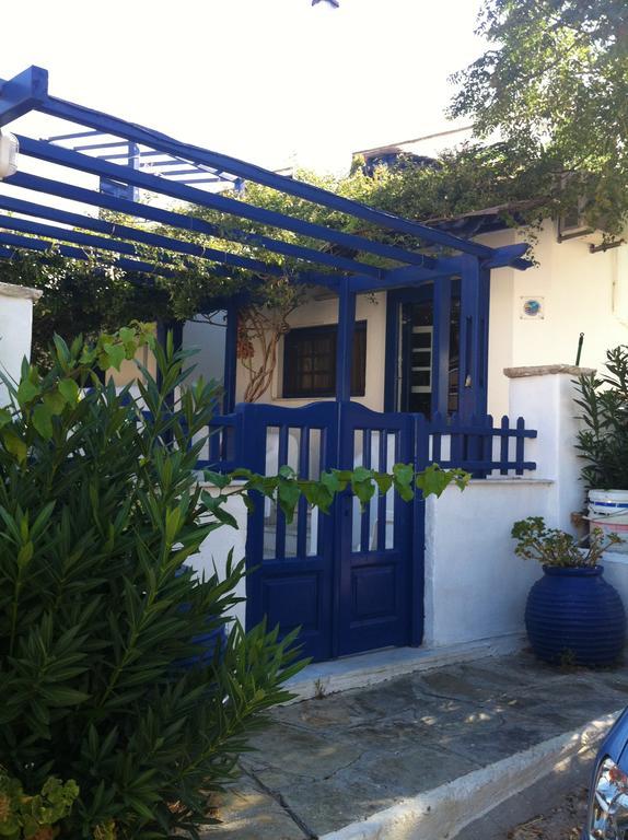 Apartment Anna Isternia (Tinos)