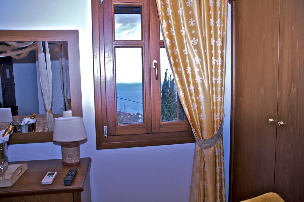 Archontiko Papoutsi Apartment *