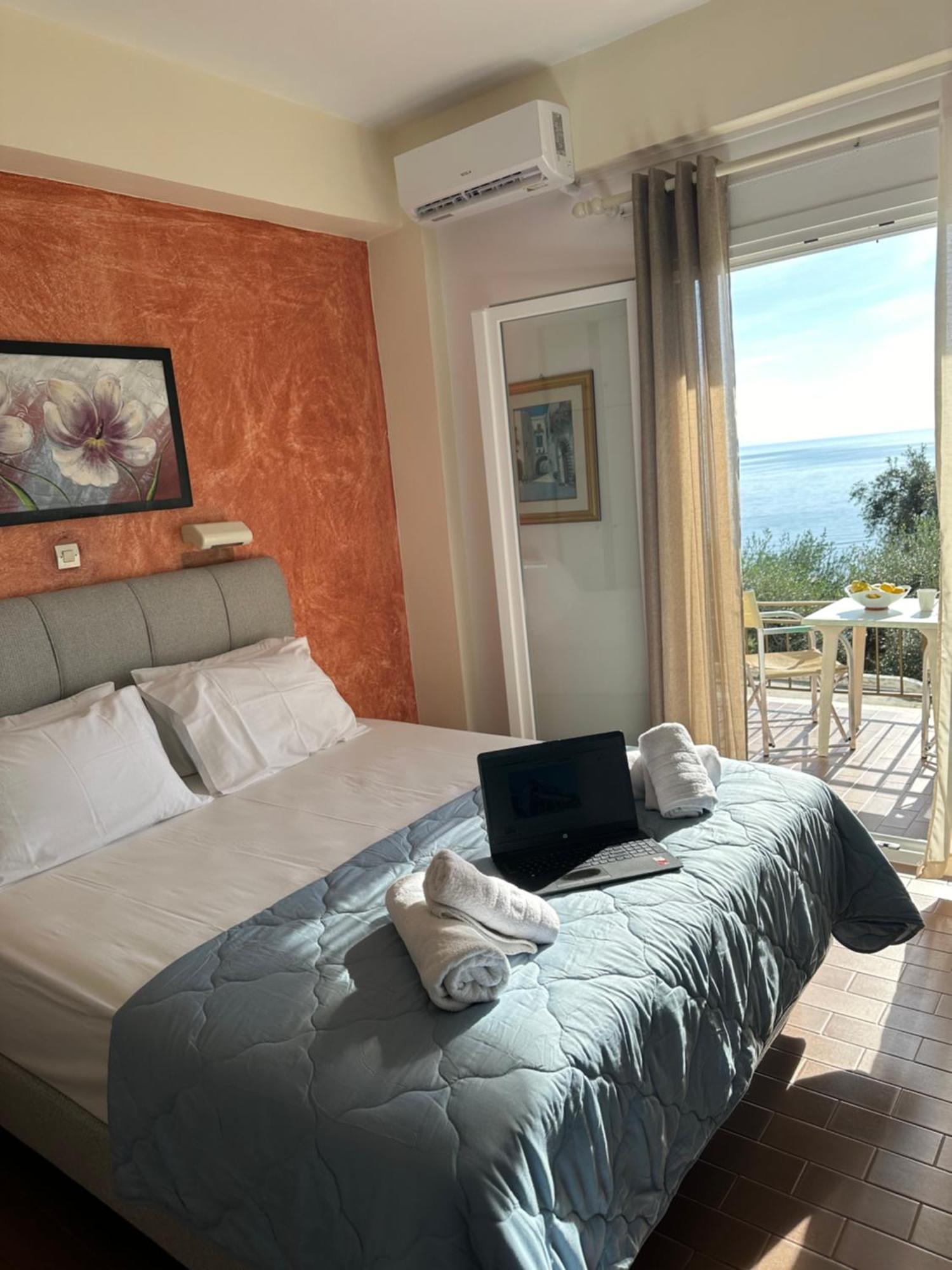 Vladimiros Apartment Barbati