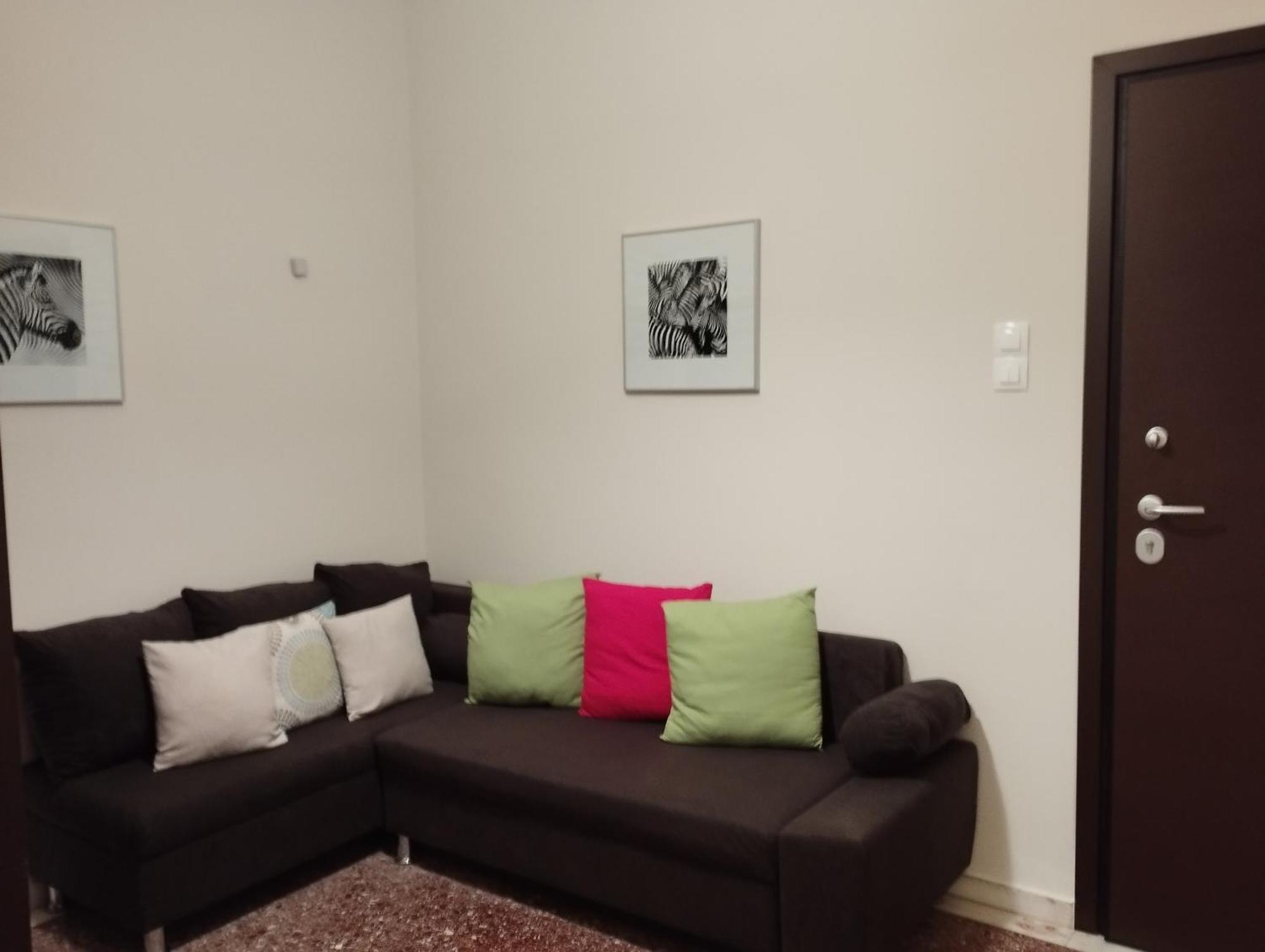 Krokida Unique Apartment Corinth