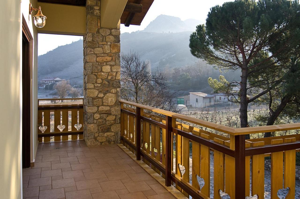 Aparthotel Alpine Aria Kalavryta