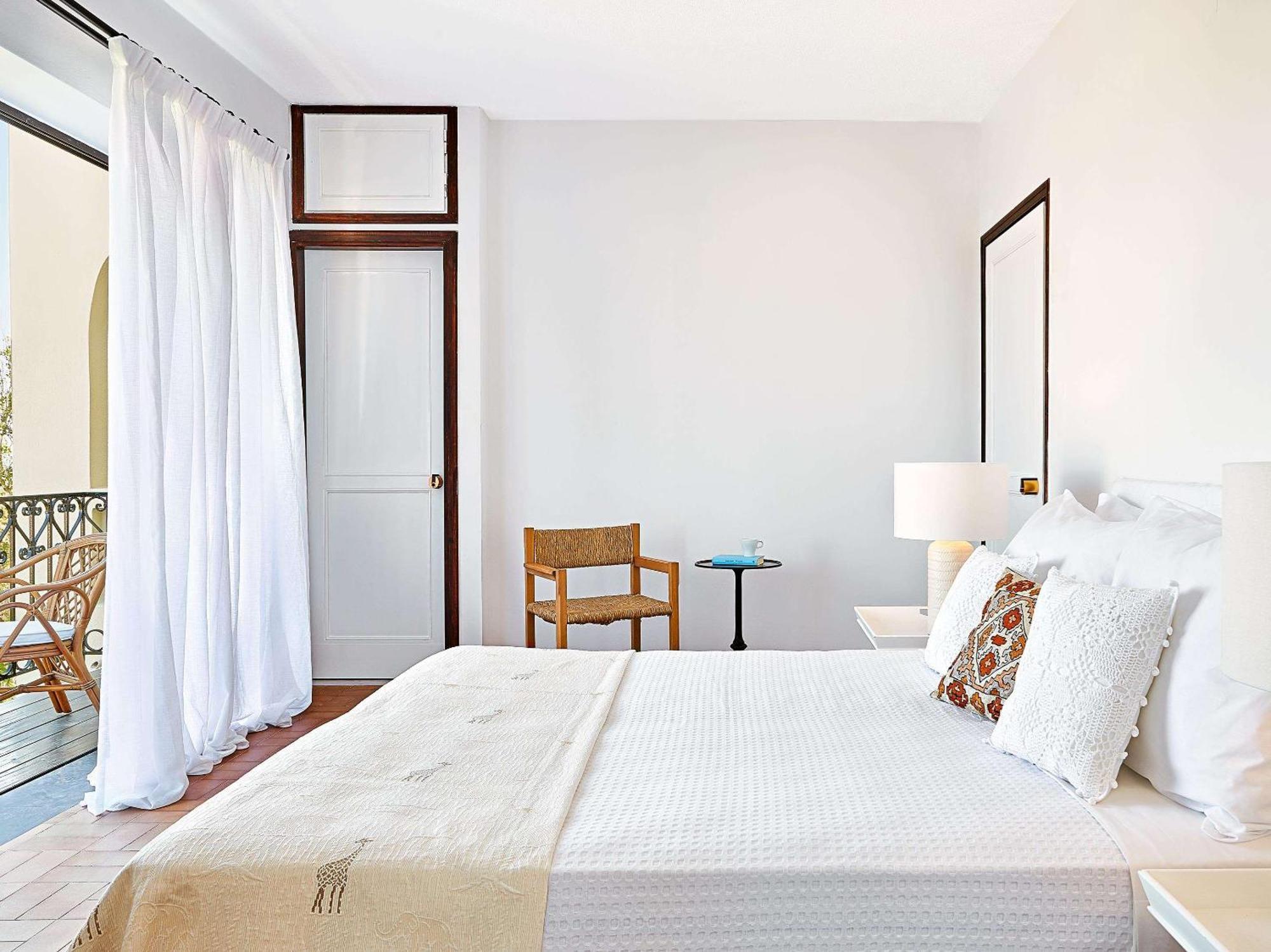 Aparthotel Oliva Adelianos Kampos