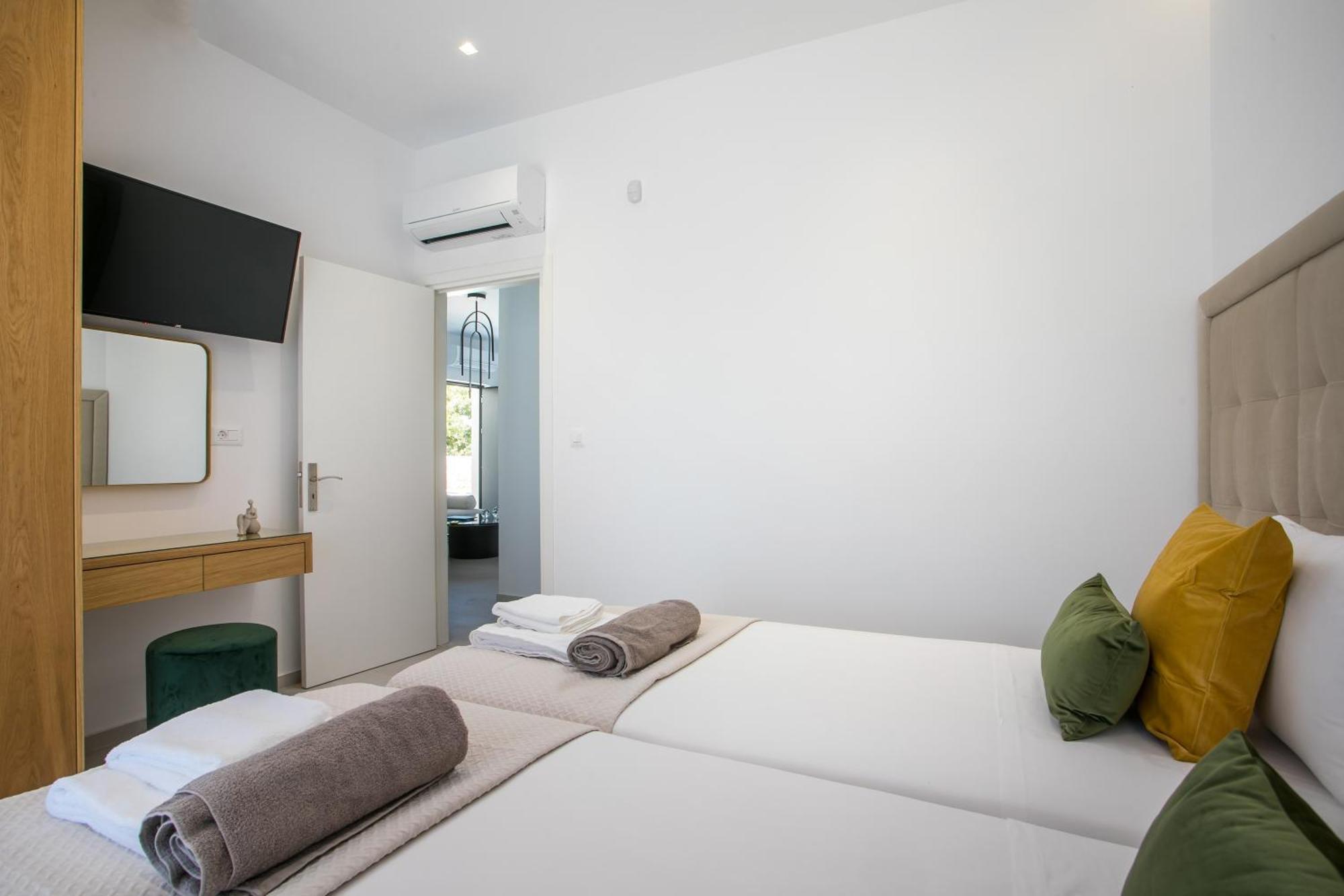 Ocean Pearl Sea View Villa *