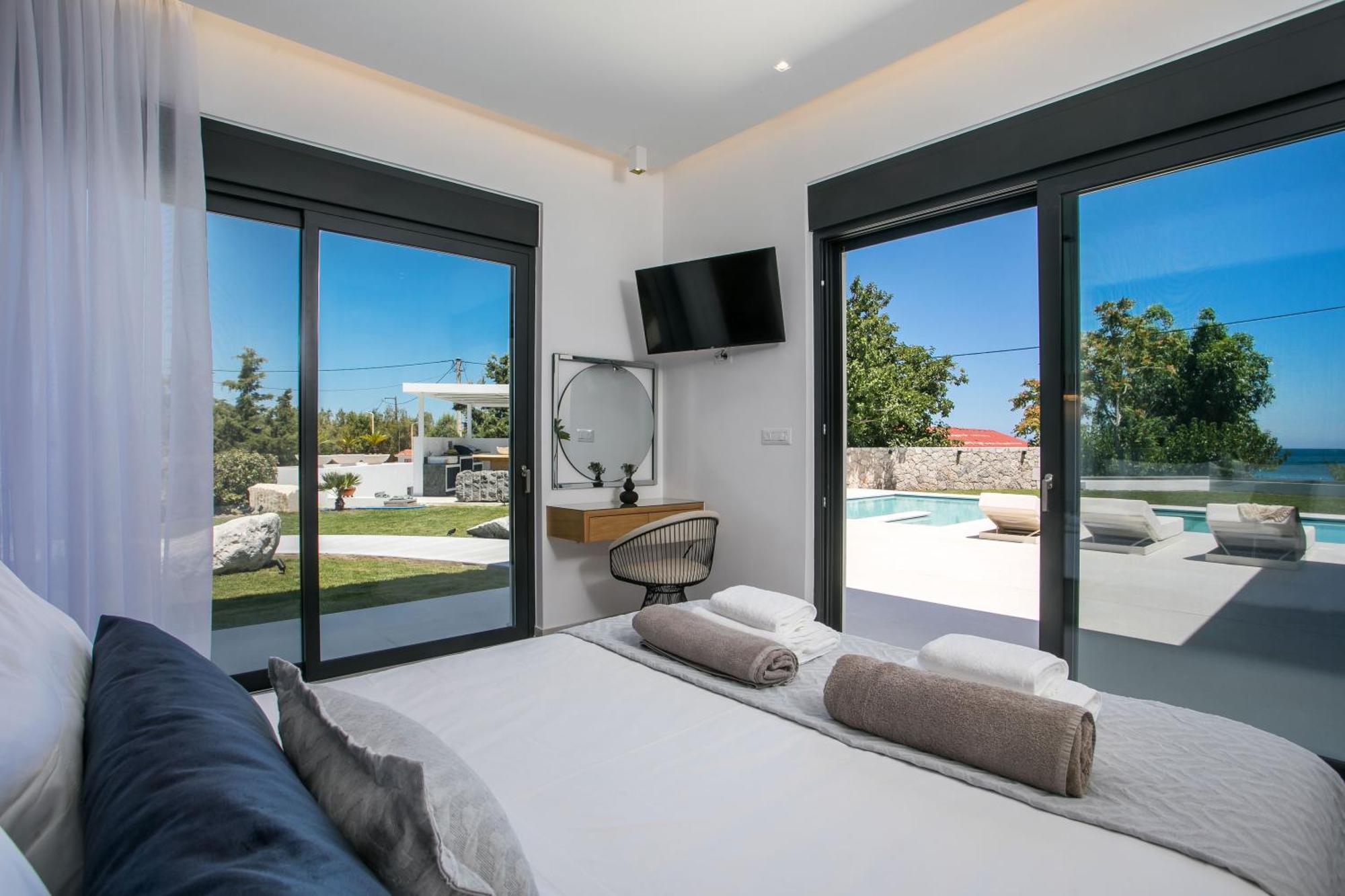 Ocean Pearl Sea View Villa *