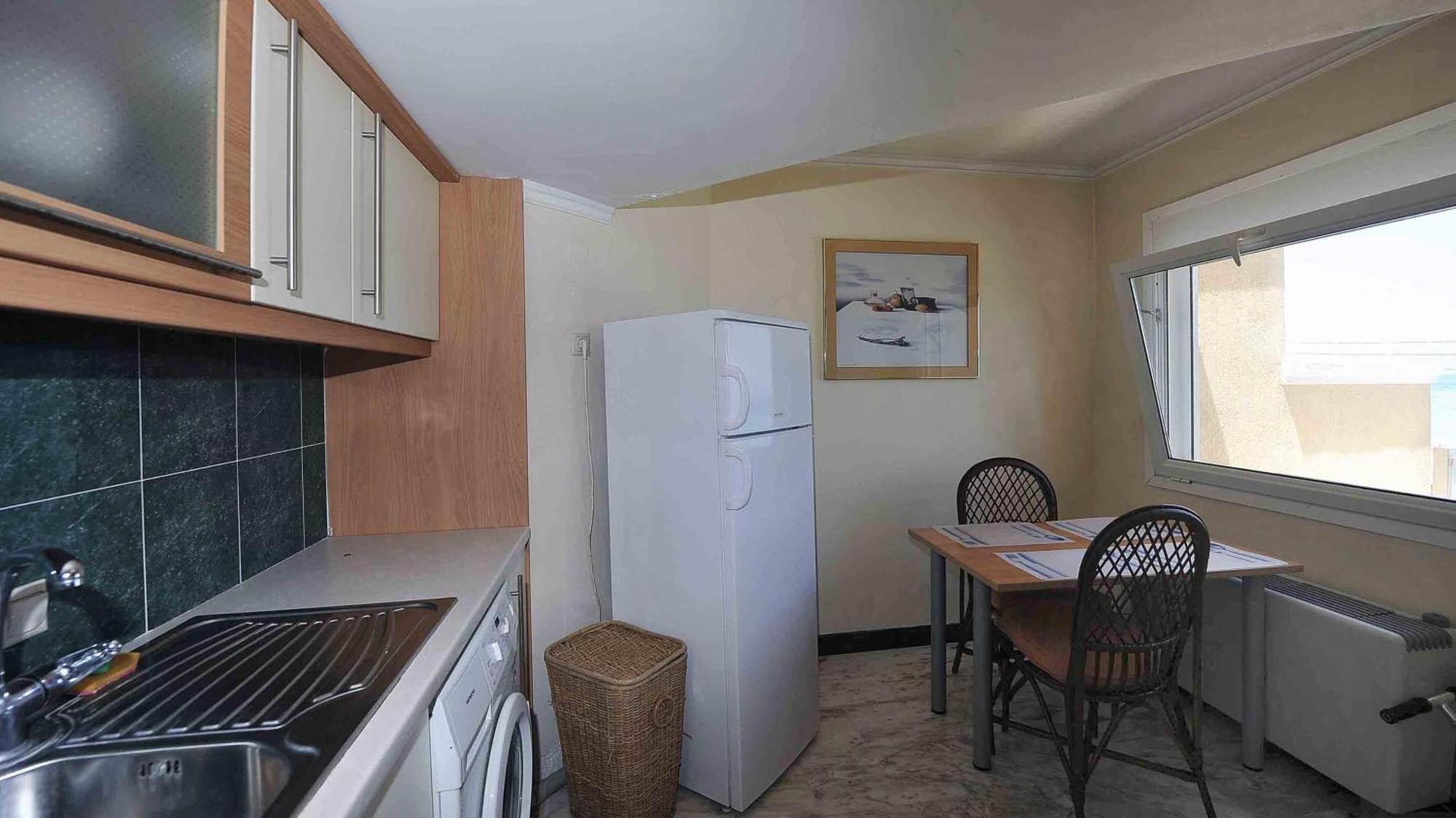 Livas Seaside Family Apartment Corinth
