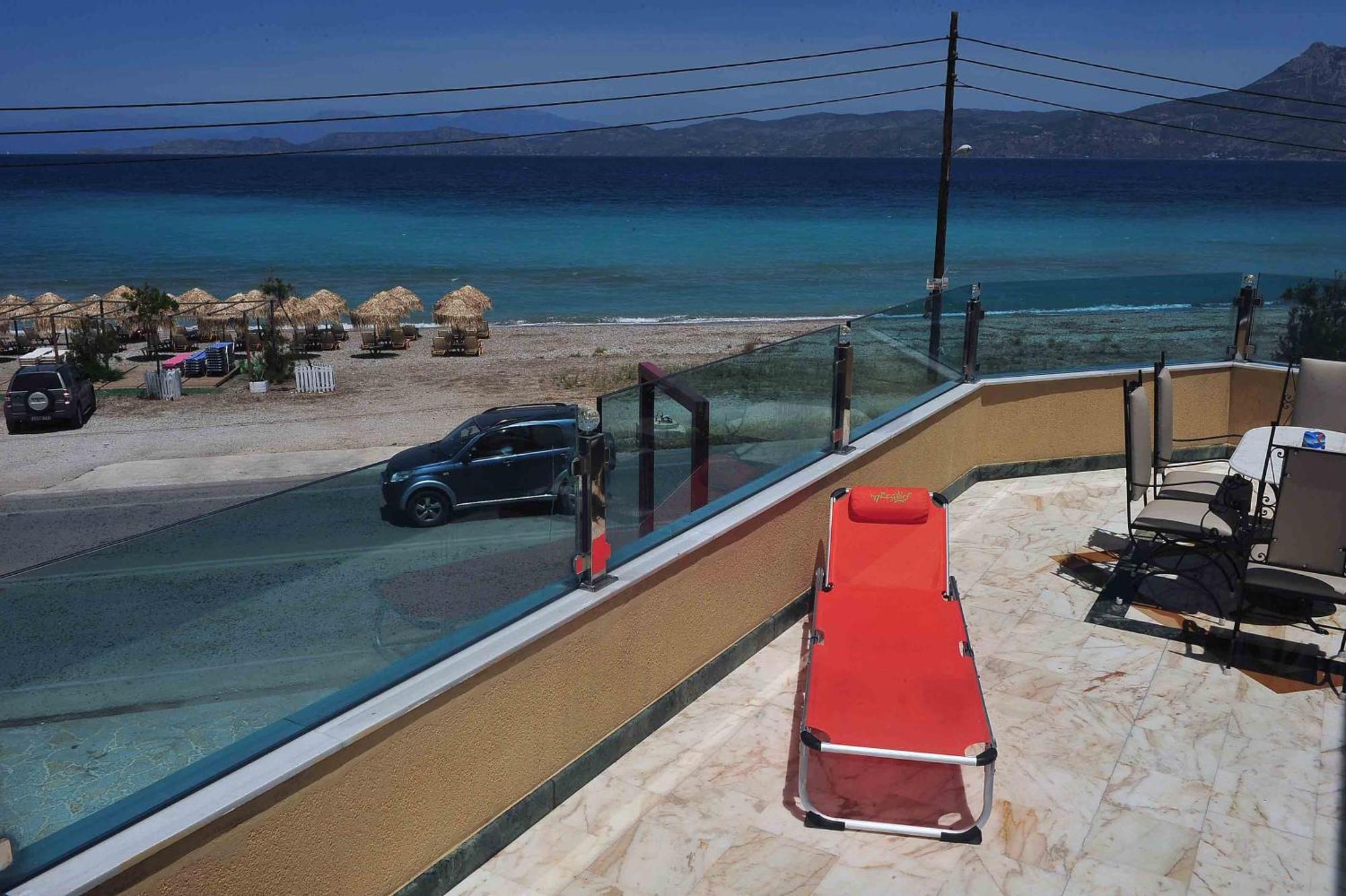 Livas Seaside Family Apartment *