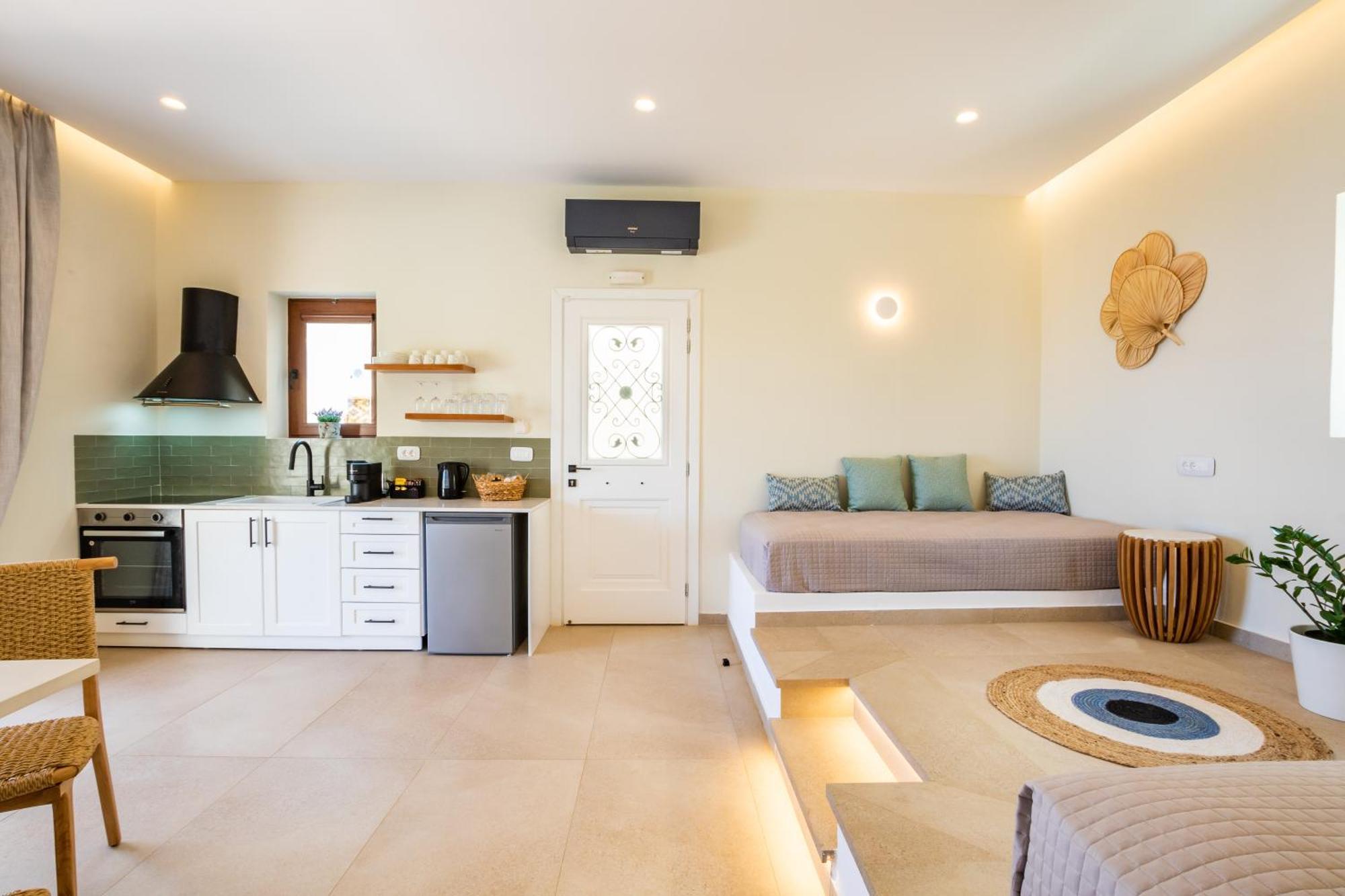 Mertelia Luxury Villa
