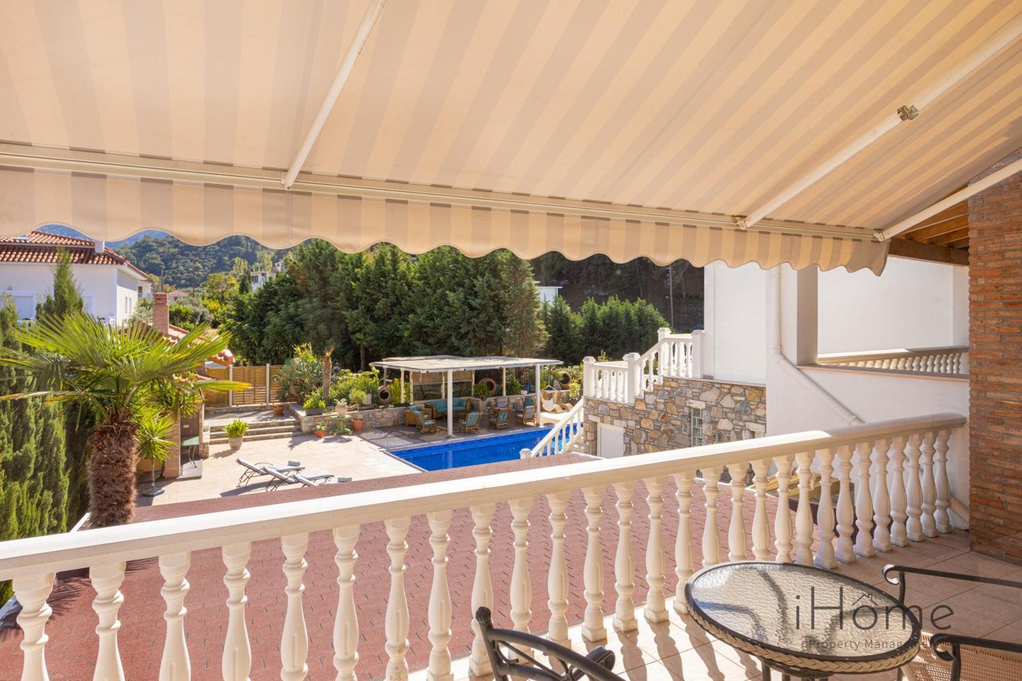 The House - Mansion With Swimming Pool Villa *