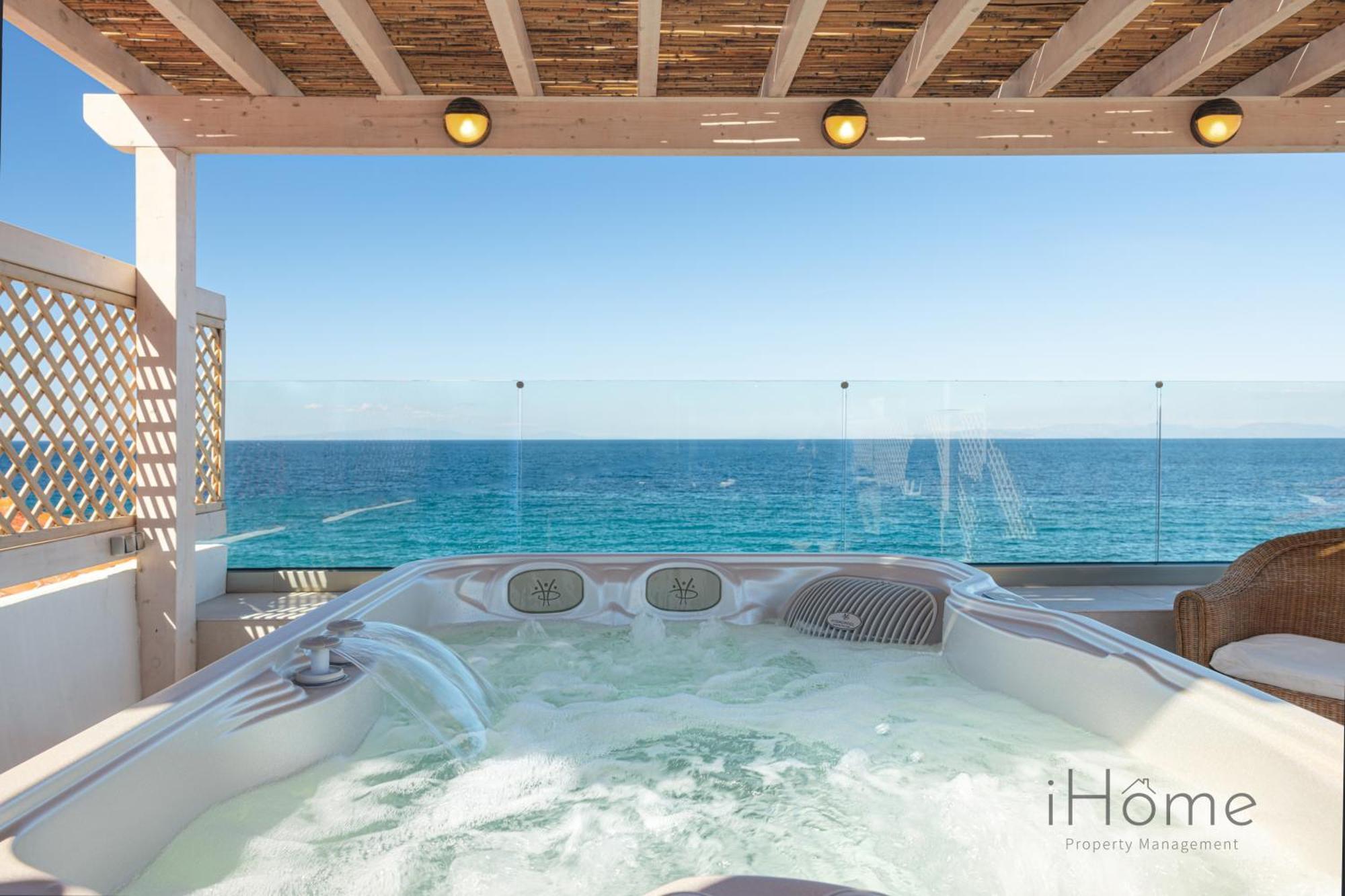 The House - Mansion With Swimming Pool Villa *