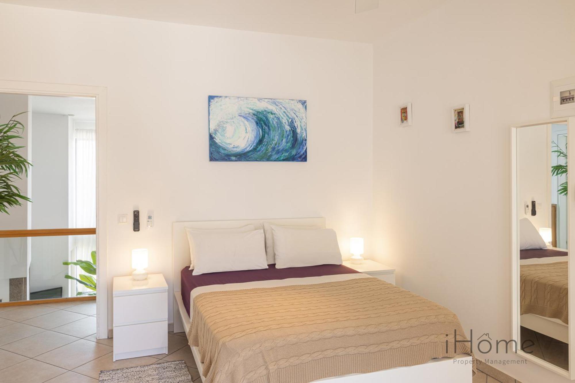The House - Mansion With Swimming Pool * Kampos (Samos)