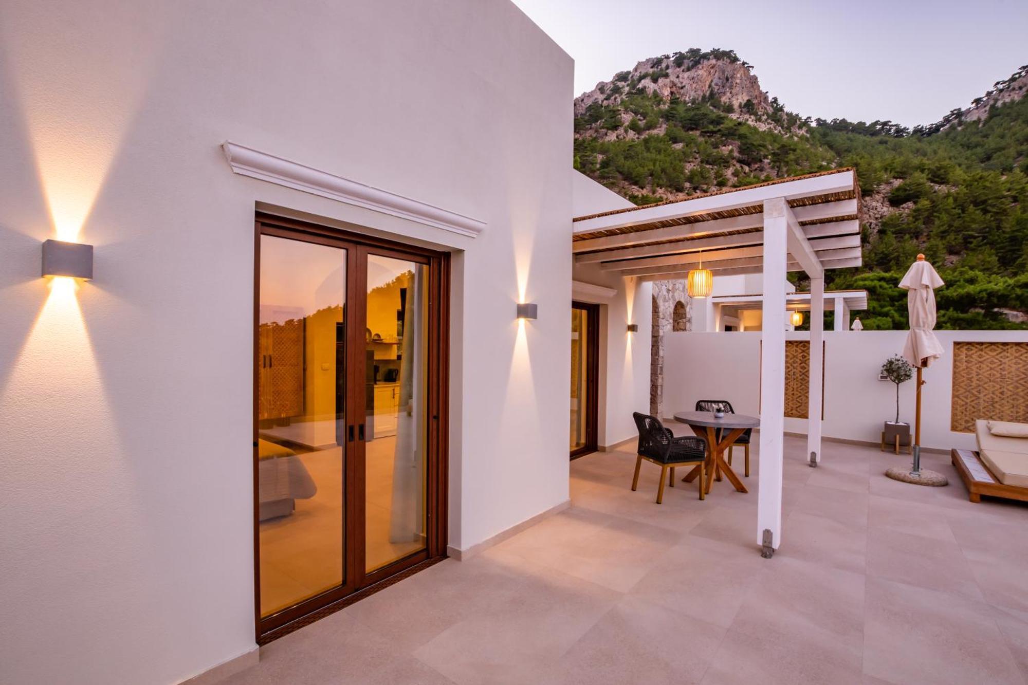 Mertelia Luxury *
