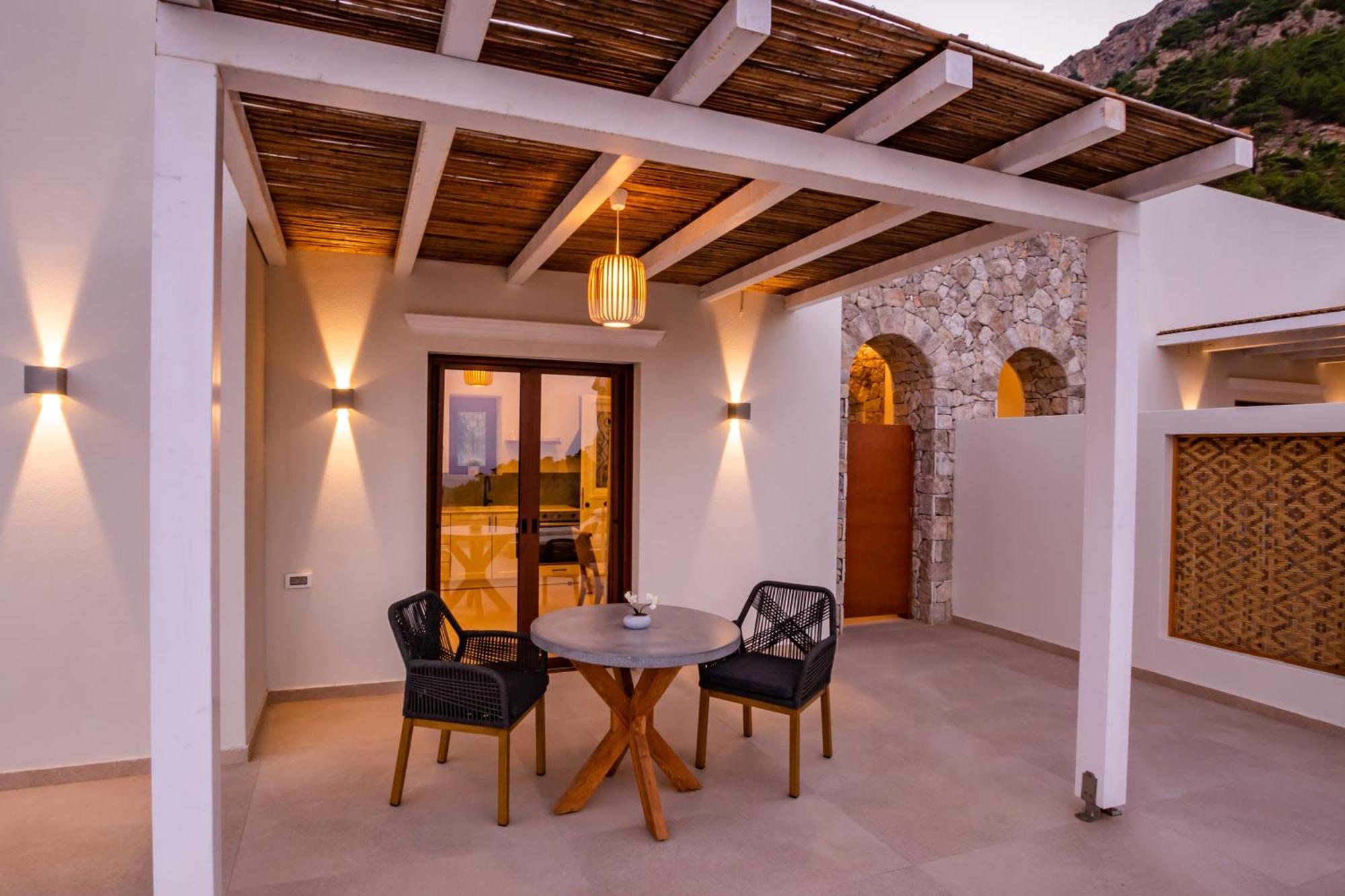 Mertelia Luxury Kyra Panagia
