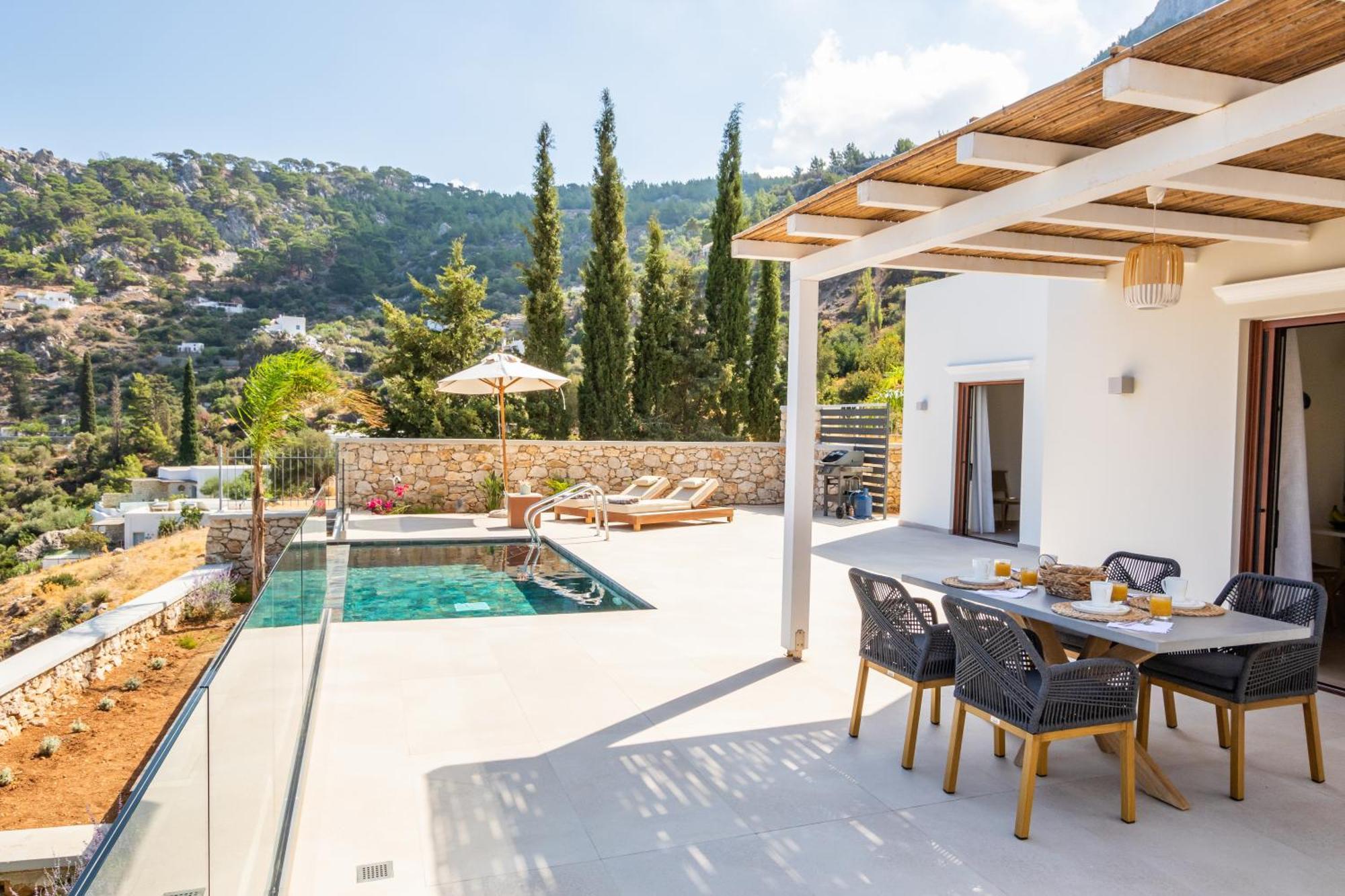 Mertelia Luxury Villa