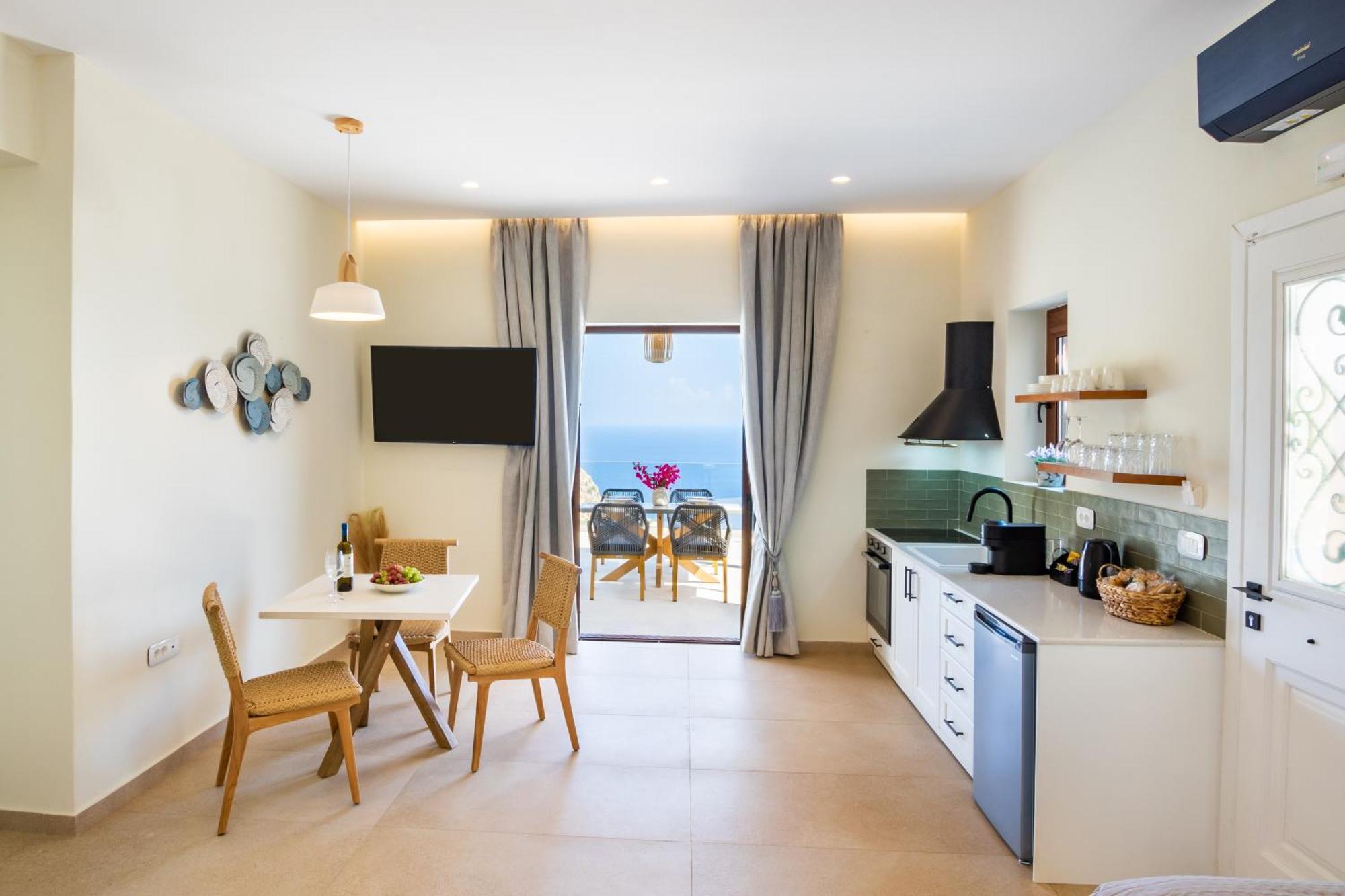 Mertelia Luxury Villa